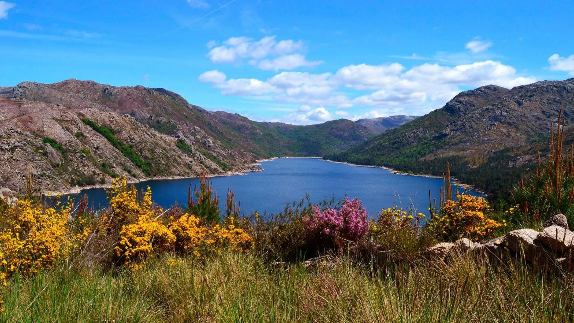 Natural landscape in Agrinho Suites & Spa Gerês