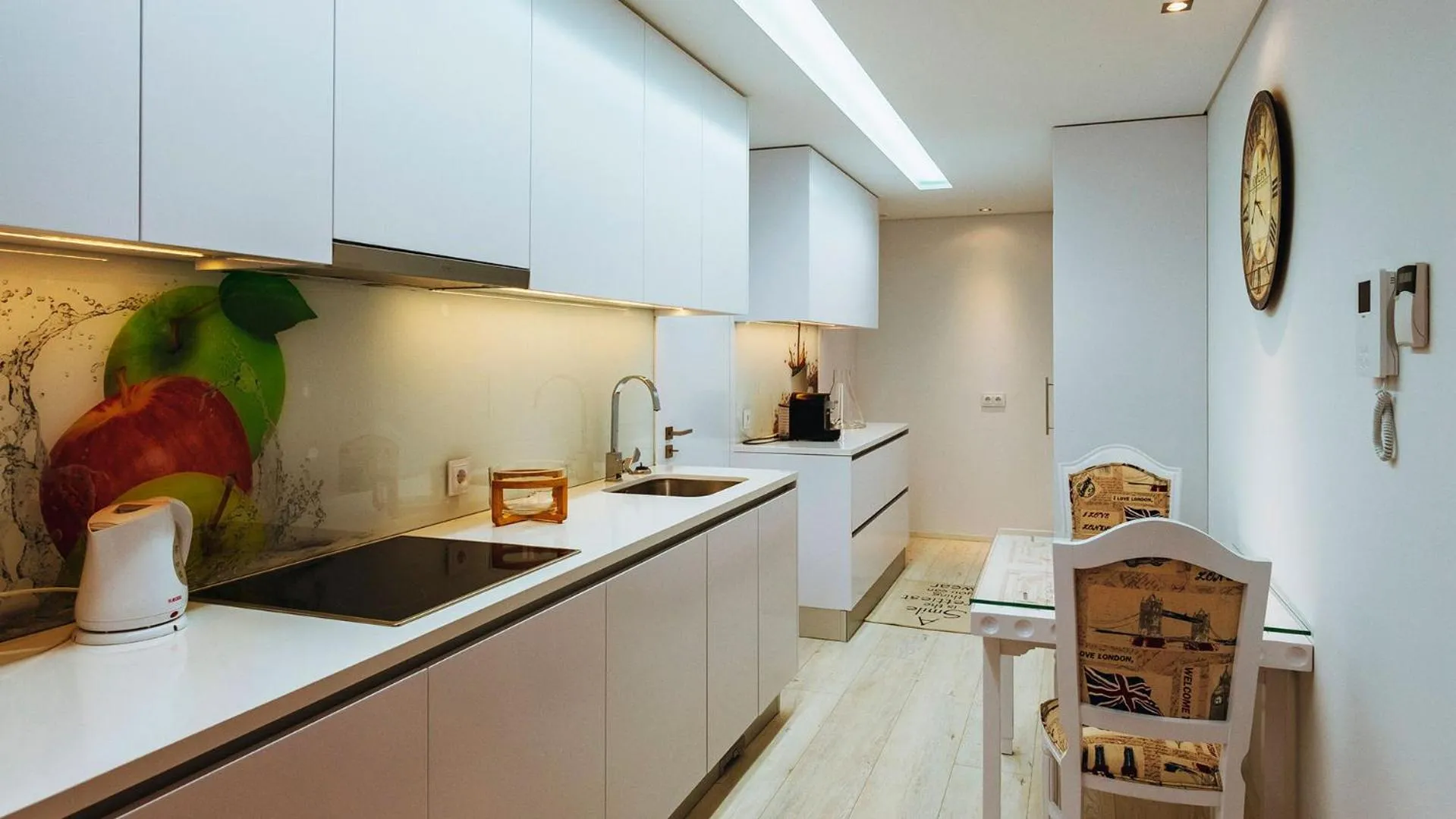 Kitchen or kitchenette in Agrinho Suites & Spa Gerês