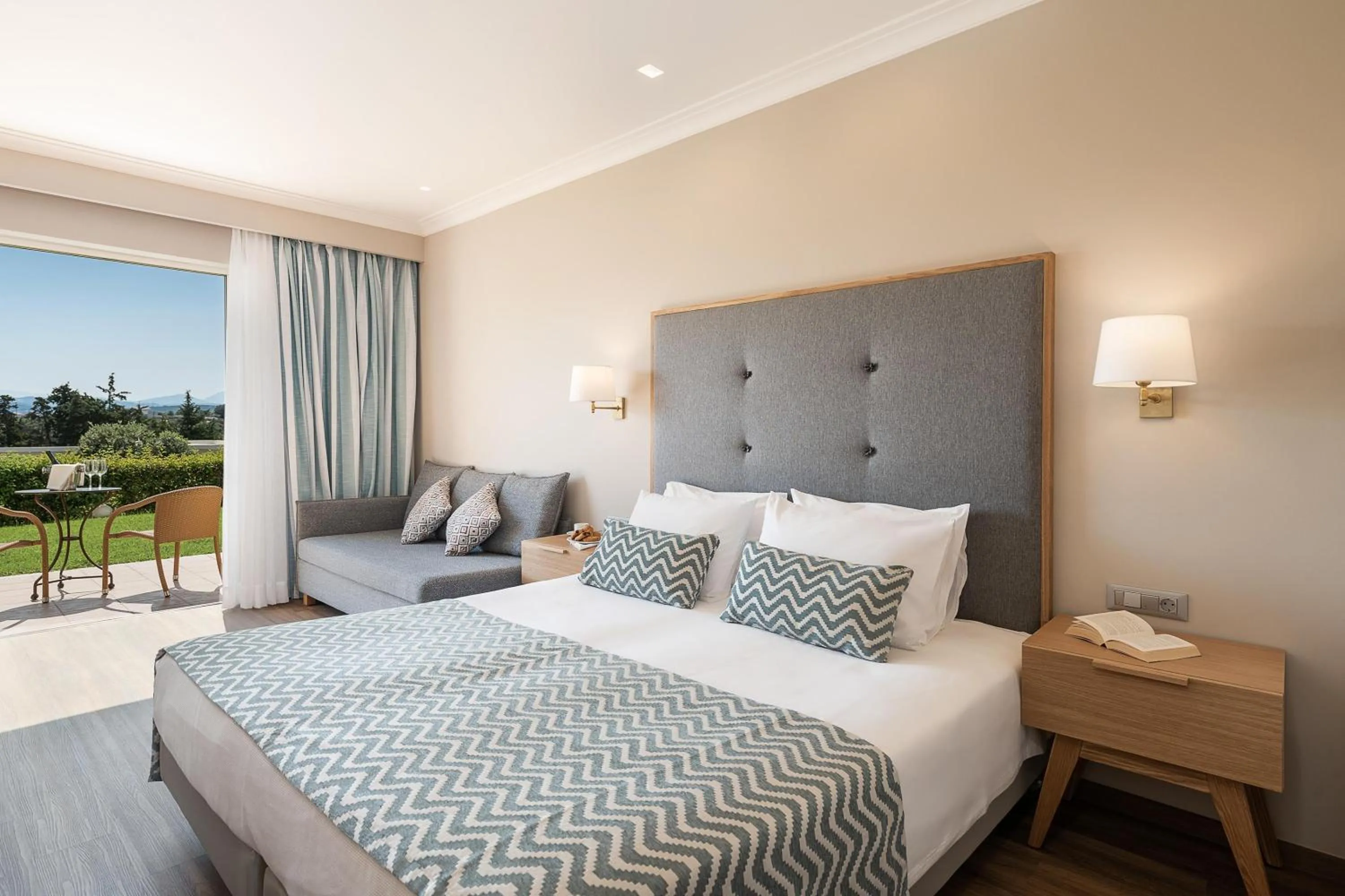 Photo of the whole room, Bed in Pilot Beach Resort