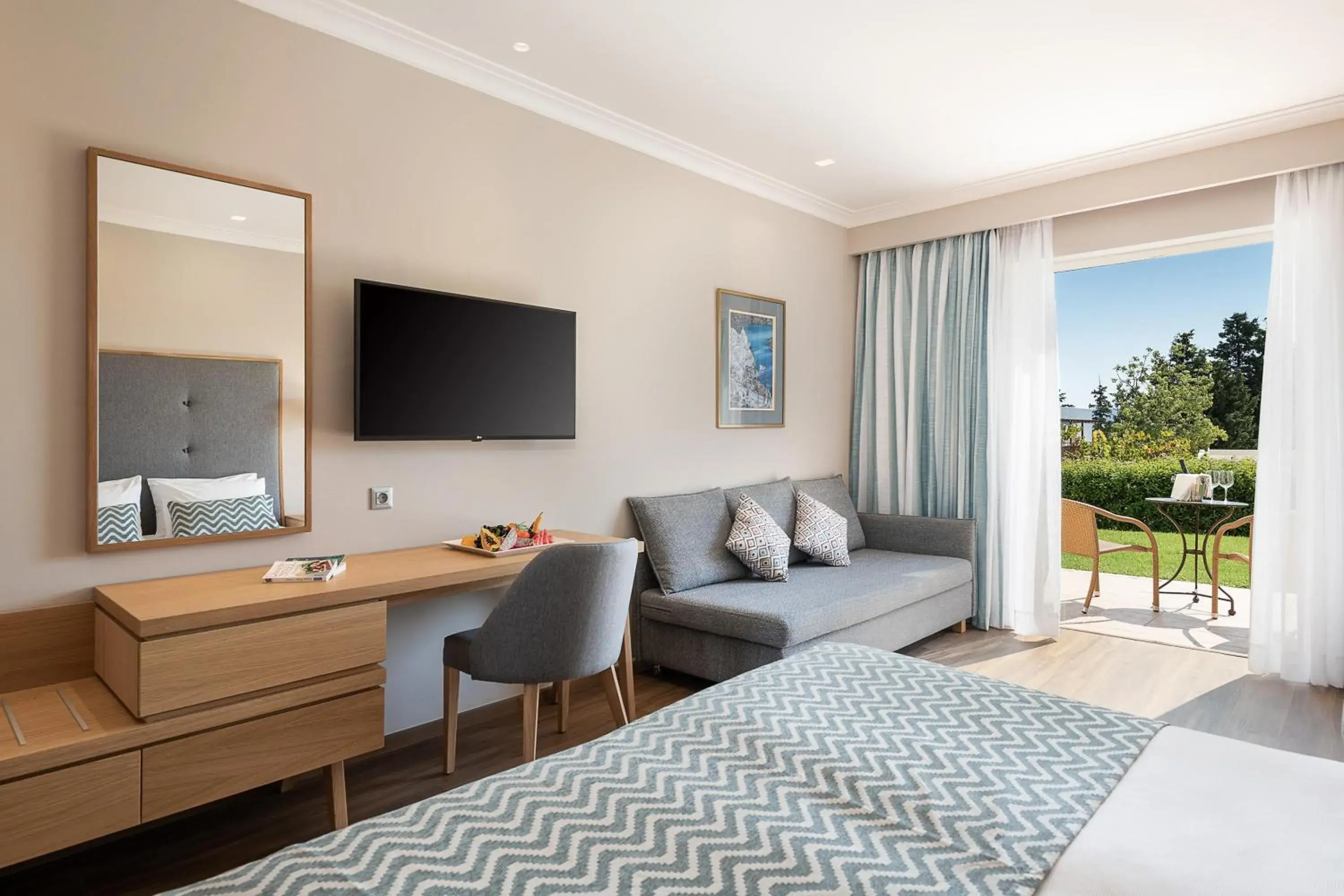 Photo of the whole room, Bed in Pilot Beach Resort Photo of the whole room, Bed in Pilot Beach Resort