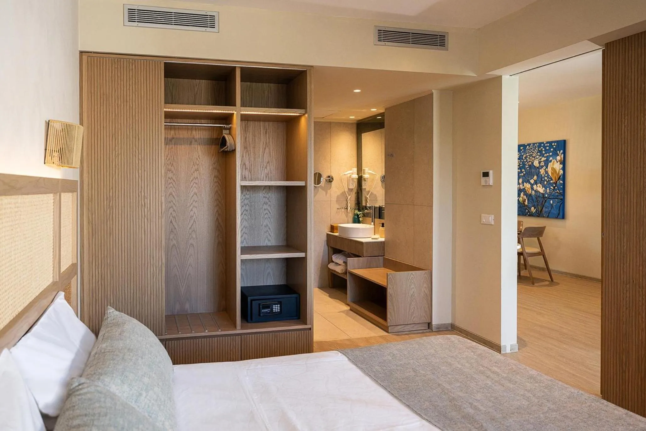 Photo of the whole room, Bed in Pilot Beach Resort