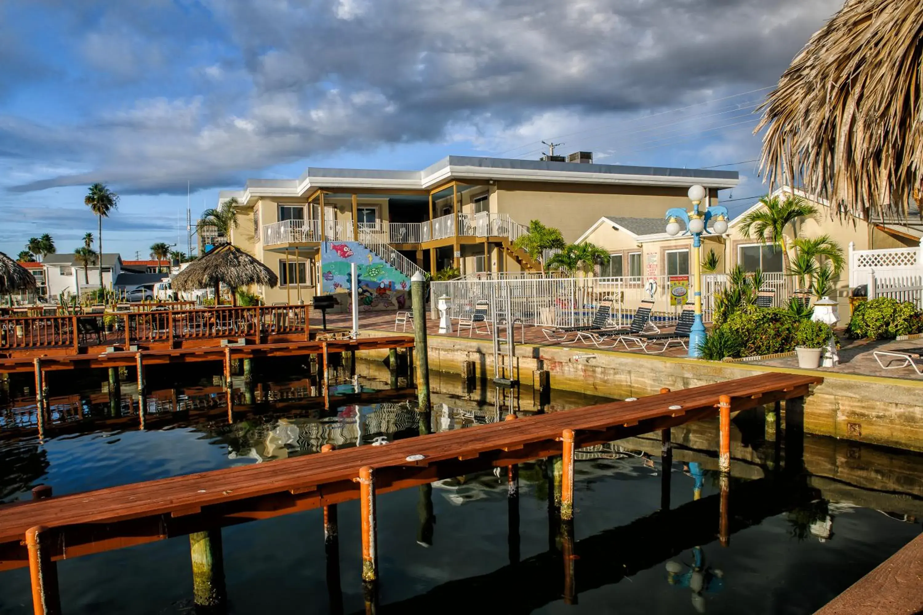 Property building in Bay Palms Waterfront Resort - Hotel and Marina Property building in Bay Palms Waterfront Resort - Hotel and Marina