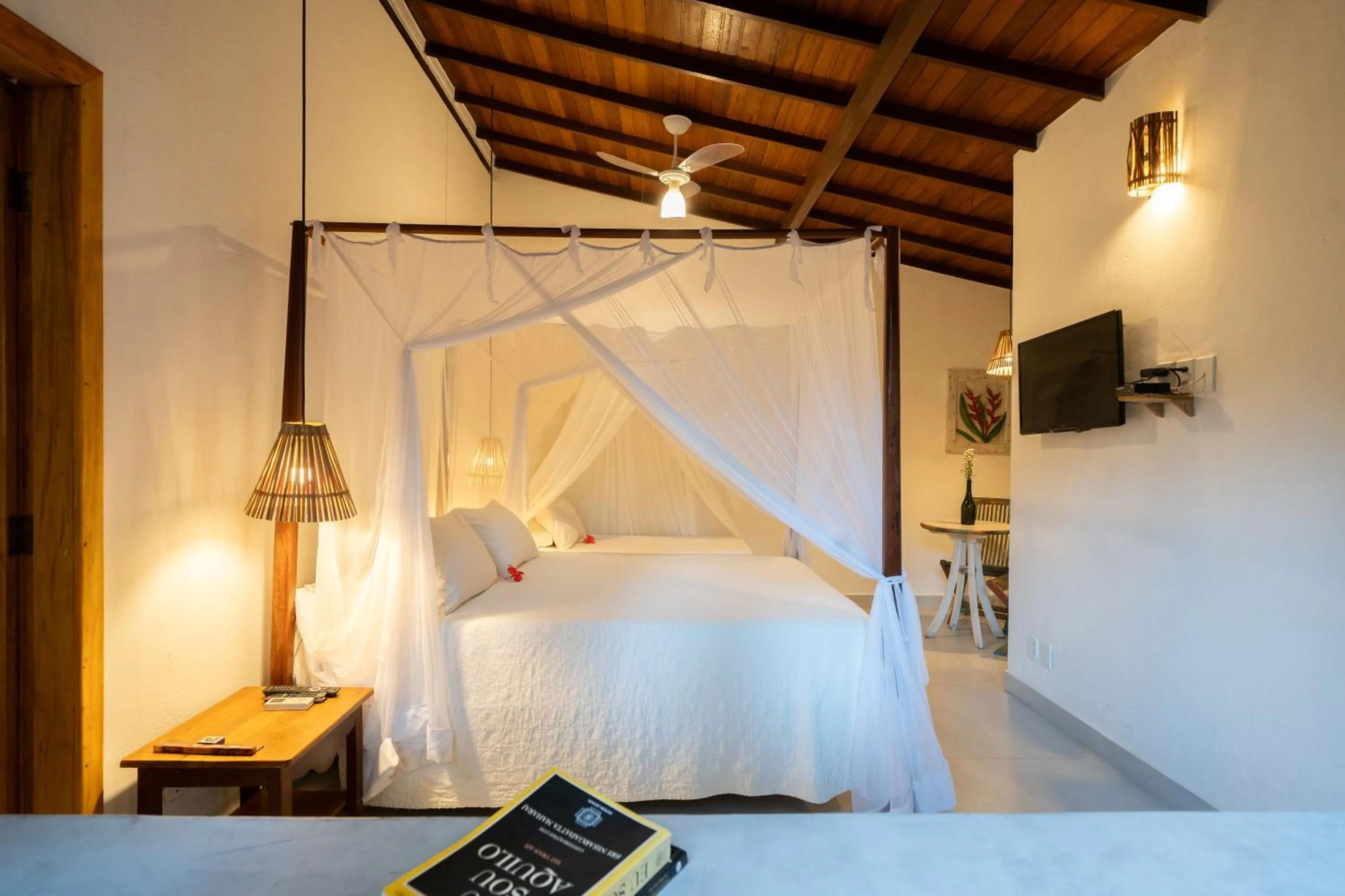 Photo of the whole room, Bed in Pousada do Bosque
