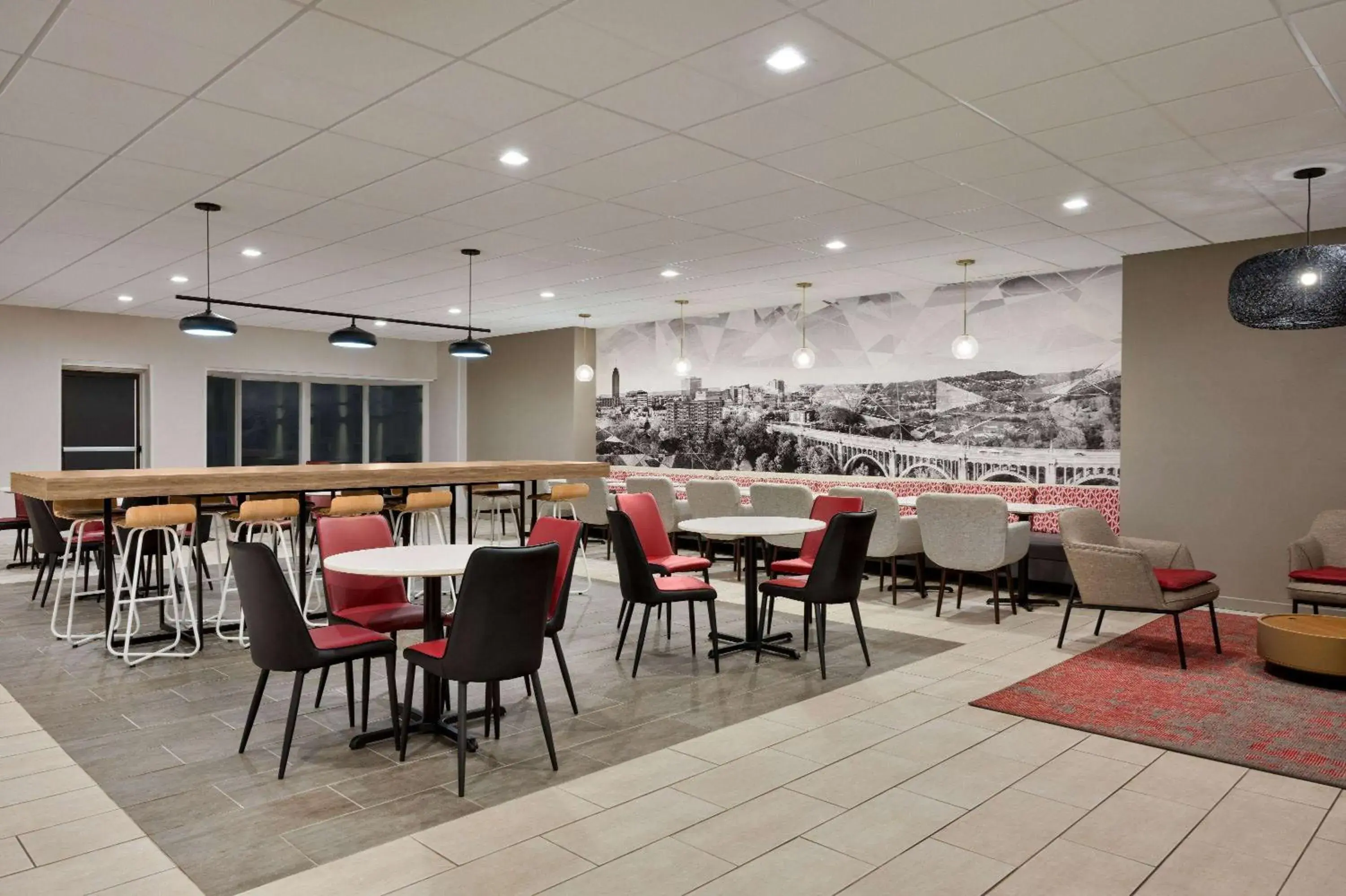 Restaurant/places to eat in Ramada by Wyndham Allentown Bethlehem Restaurant/places to eat in Ramada by Wyndham Allentown Bethlehem