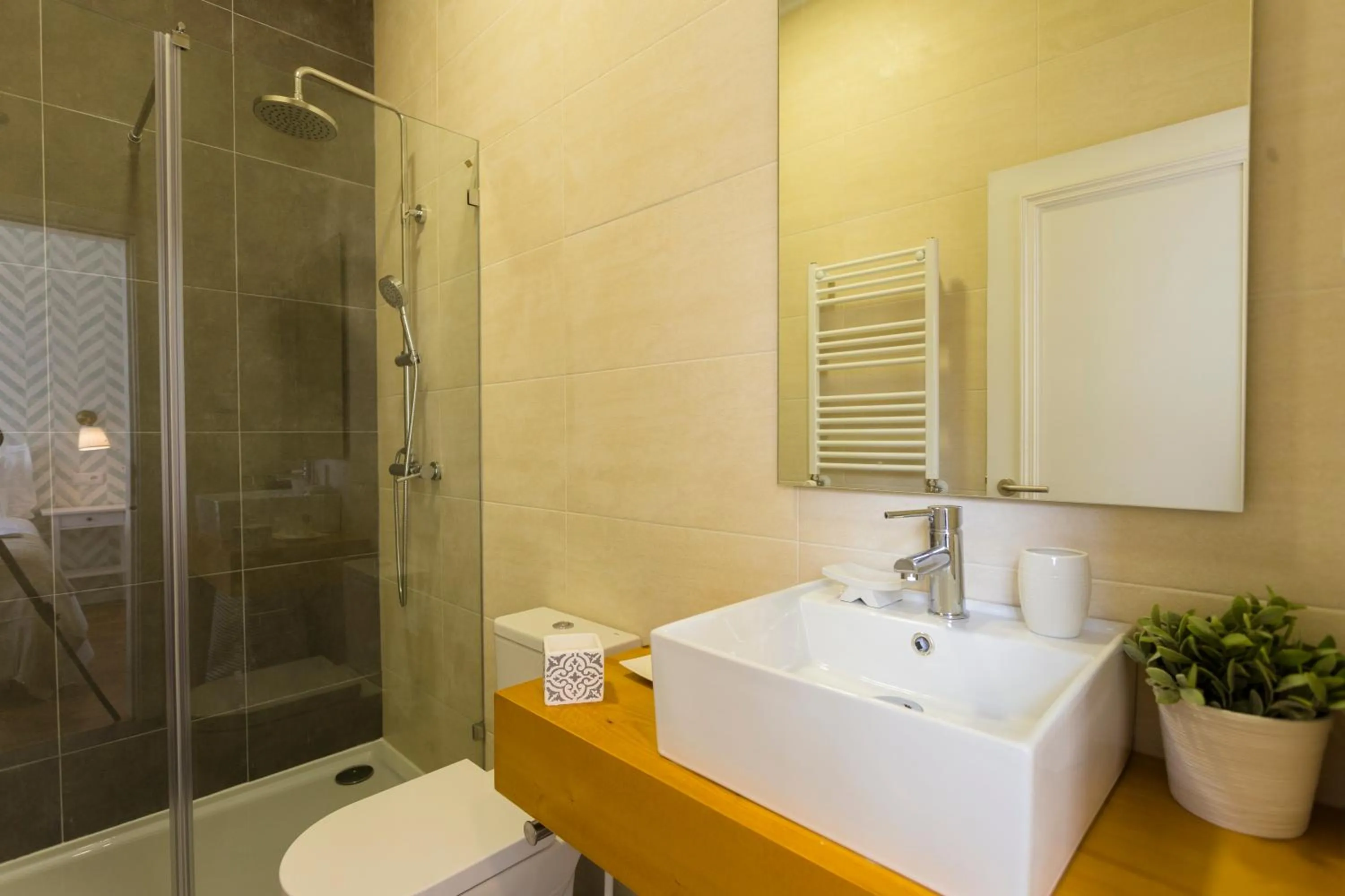 Bathroom in Ericeira Soul Guesthouse