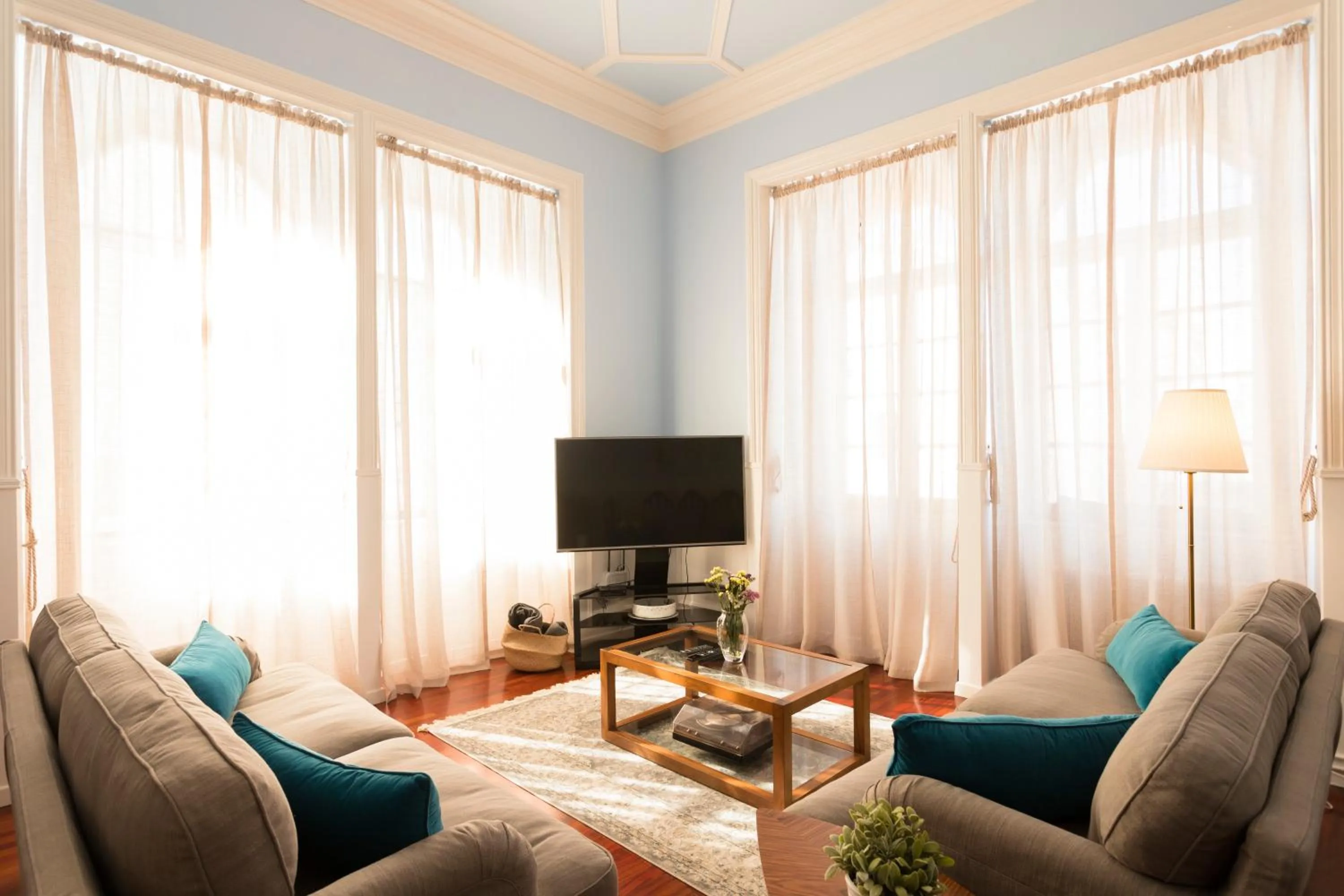 Living room in Ericeira Soul Guesthouse