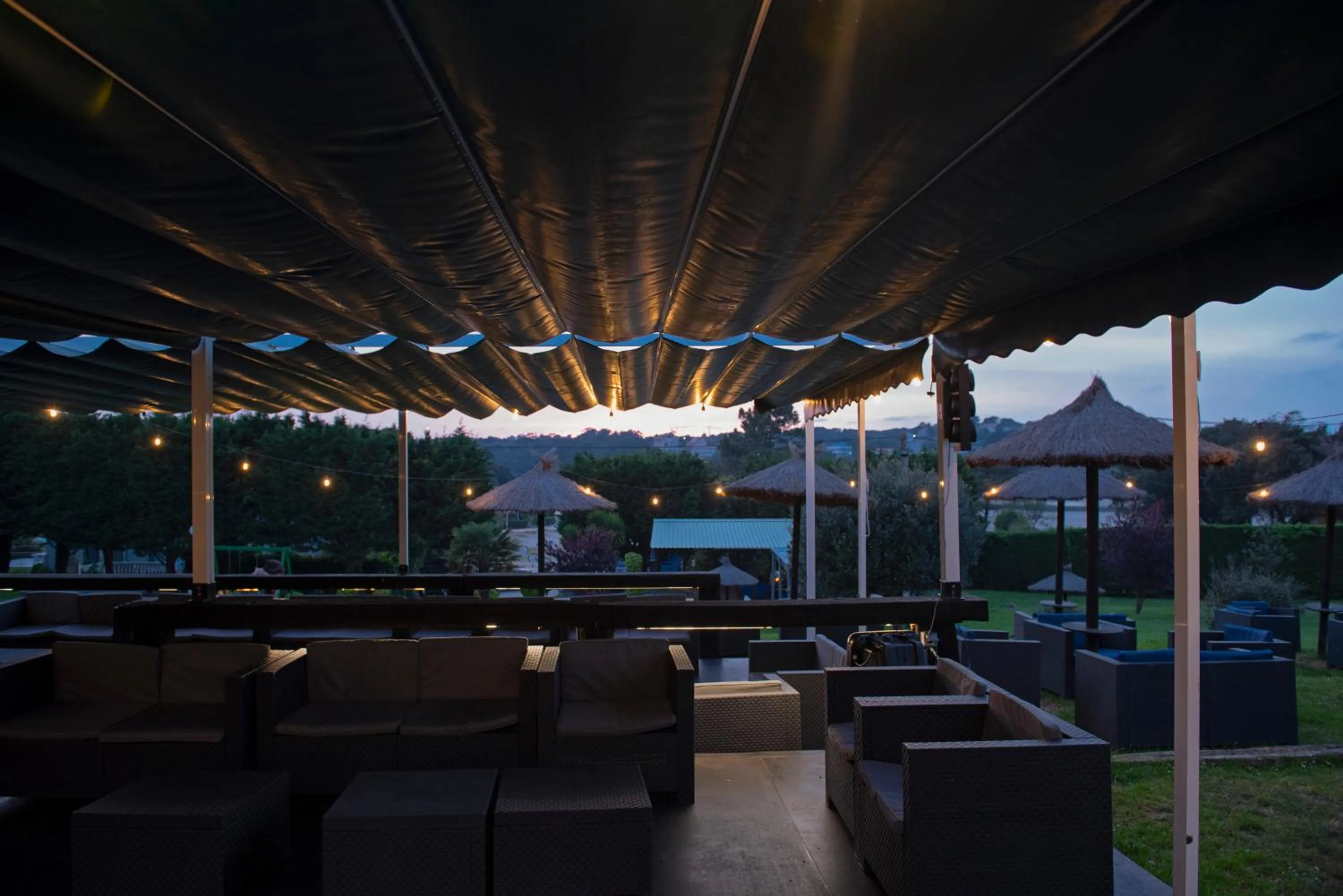 Night in Hotel Campomar