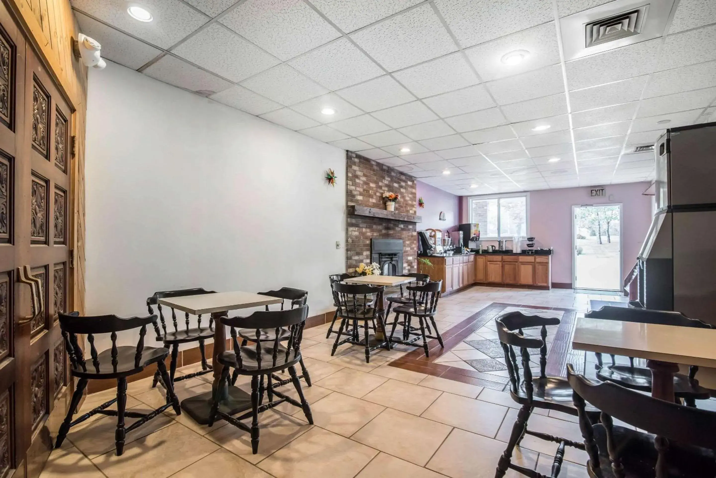 Restaurant/places to eat in Rodeway Inn Bellows Falls Restaurant/places to eat in Rodeway Inn Bellows Falls