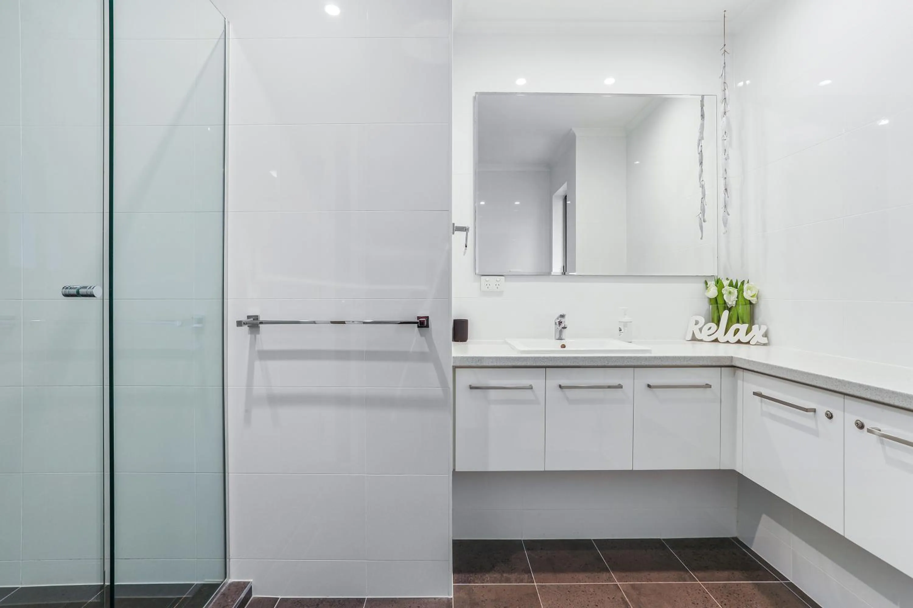 Shower in Noosa River Retreat Holiday Apartments