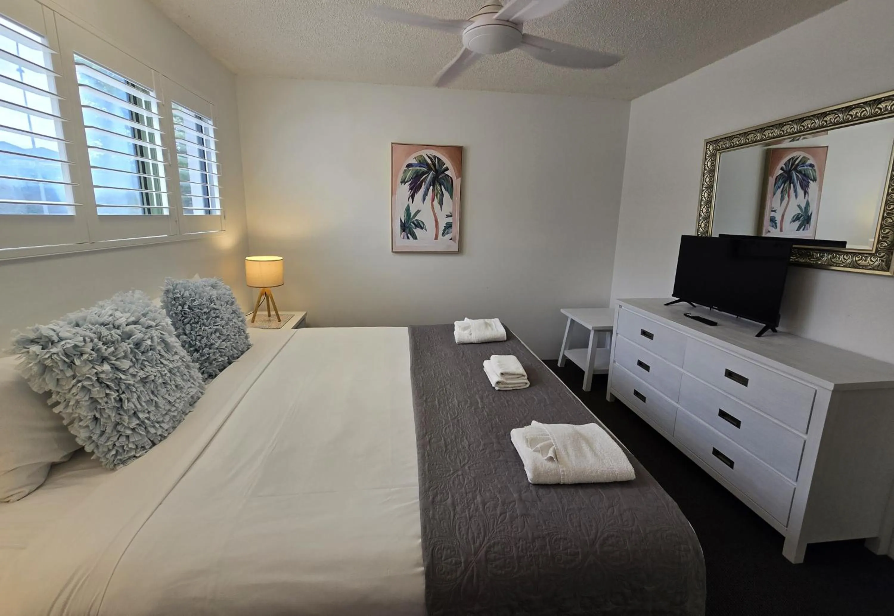 Bedroom, Bed in Noosa River Retreat Holiday Apartments