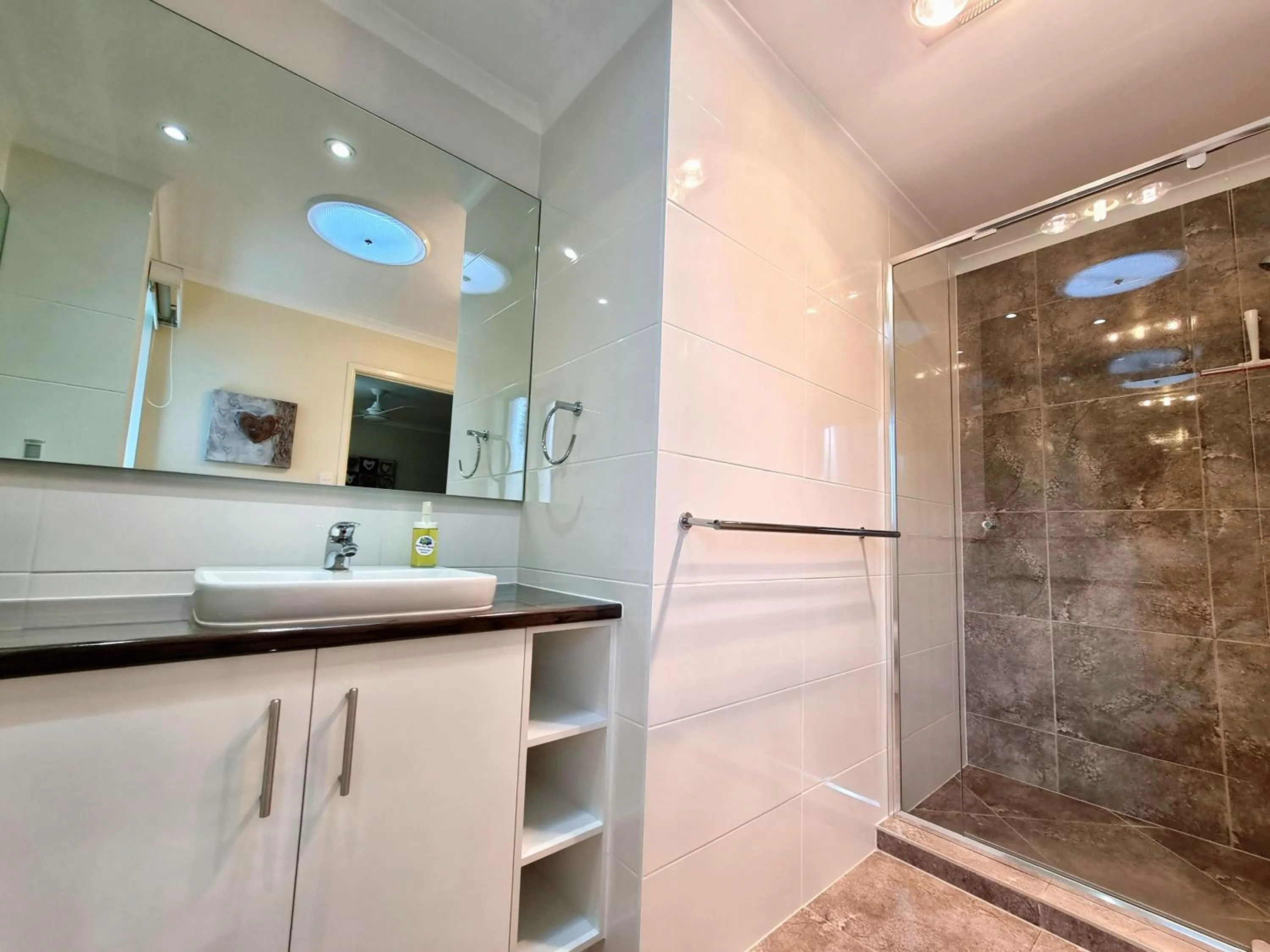 Shower in Noosa River Retreat Holiday Apartments