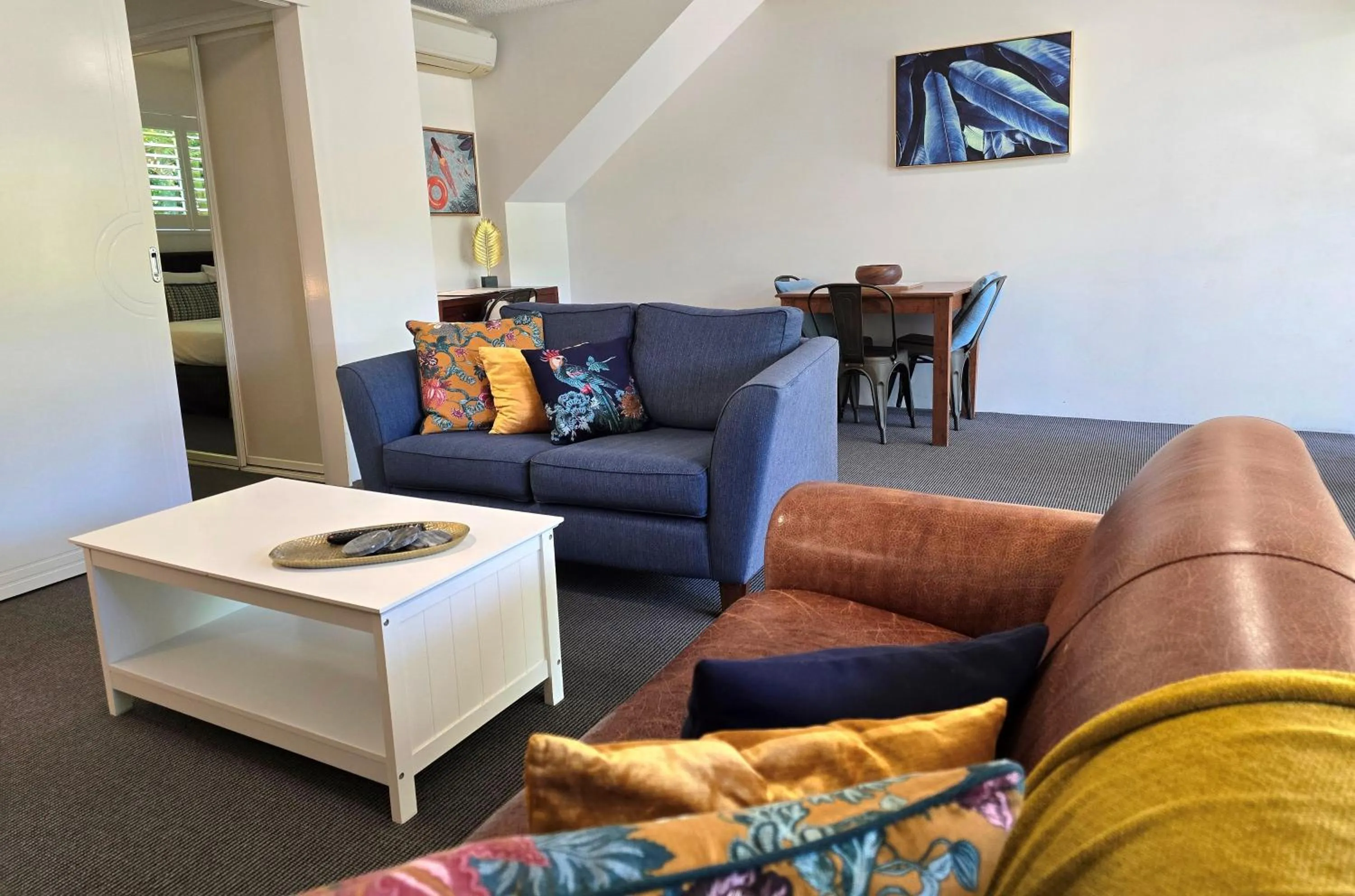 Living room in Noosa River Retreat Holiday Apartments