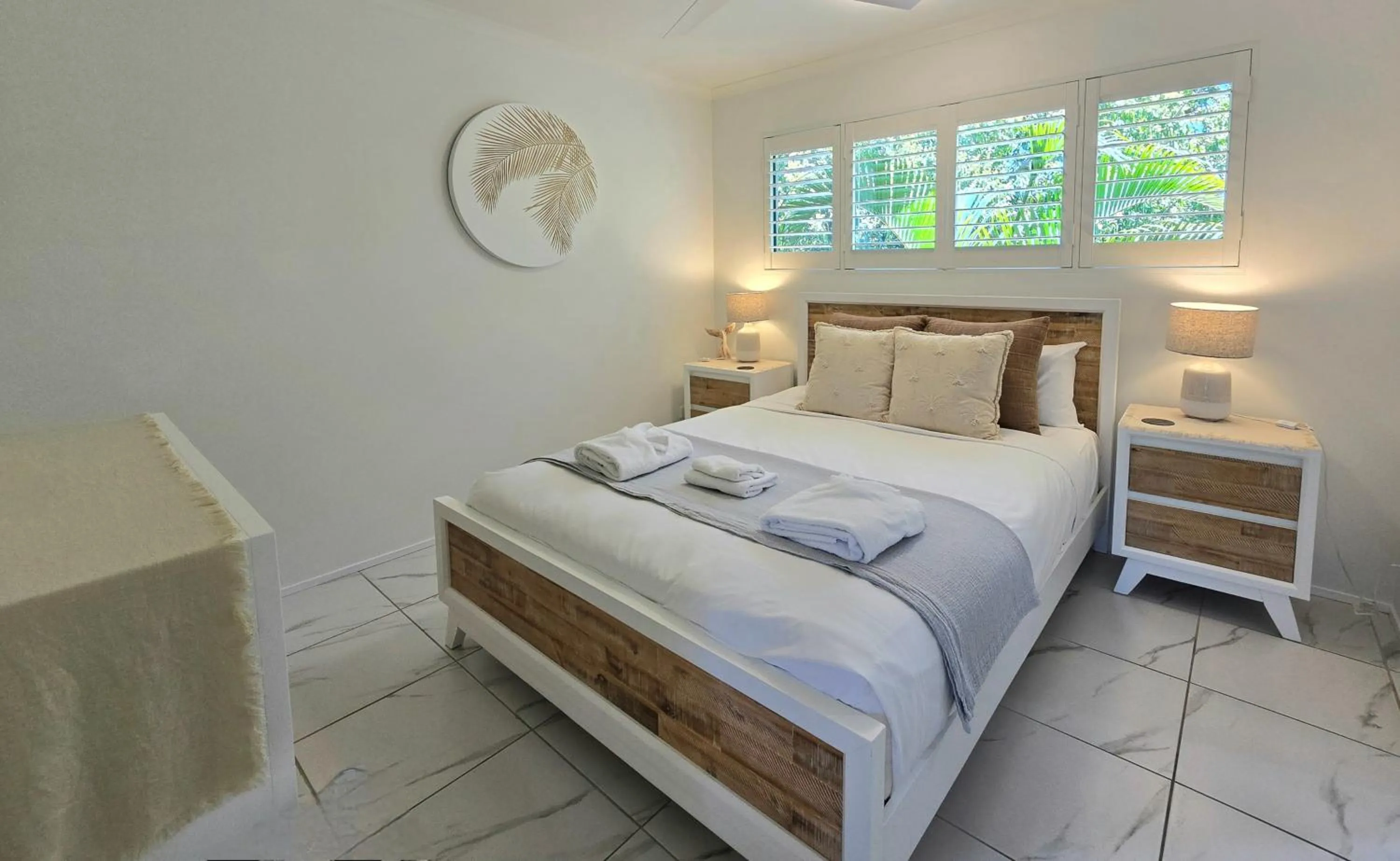 Bed in Noosa River Retreat Holiday Apartments