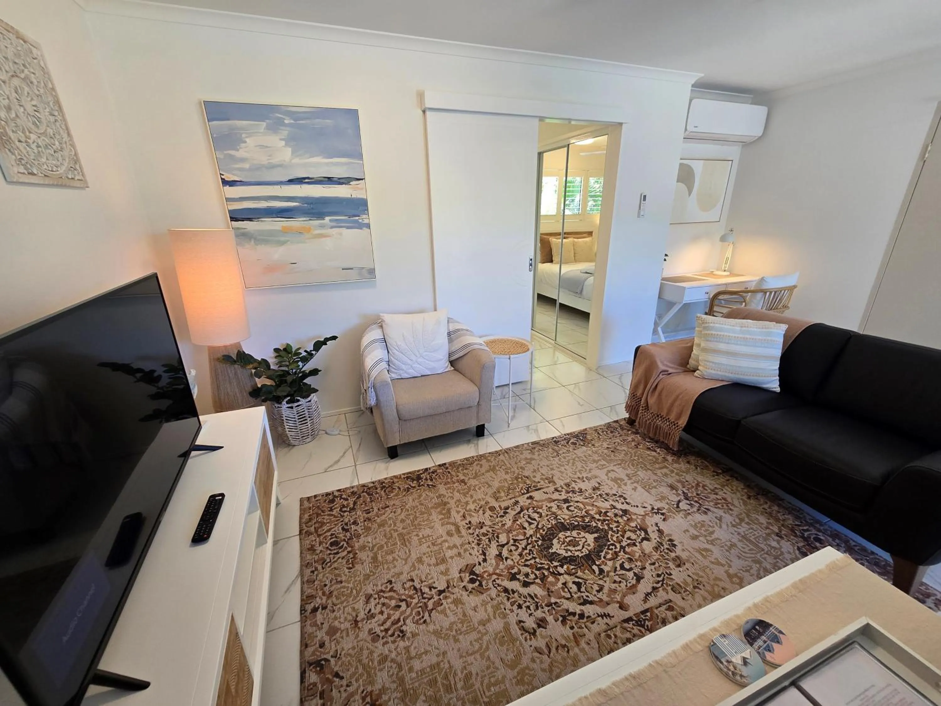 Living room in Noosa River Retreat Holiday Apartments