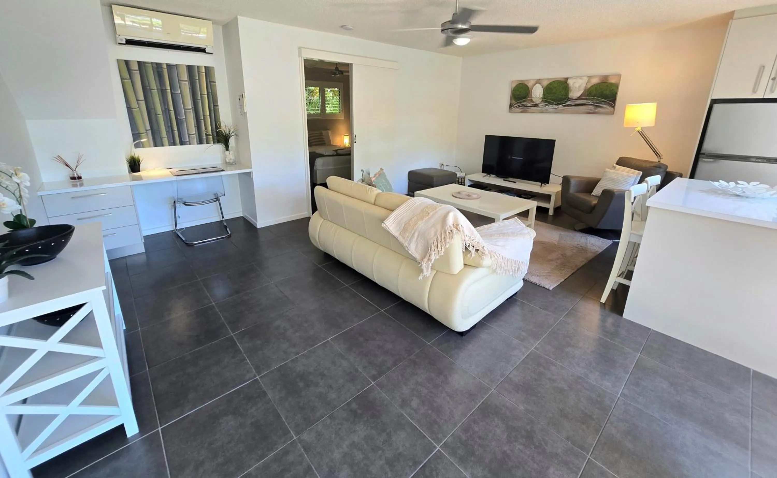 Photo of the whole room in Noosa River Retreat Holiday Apartments