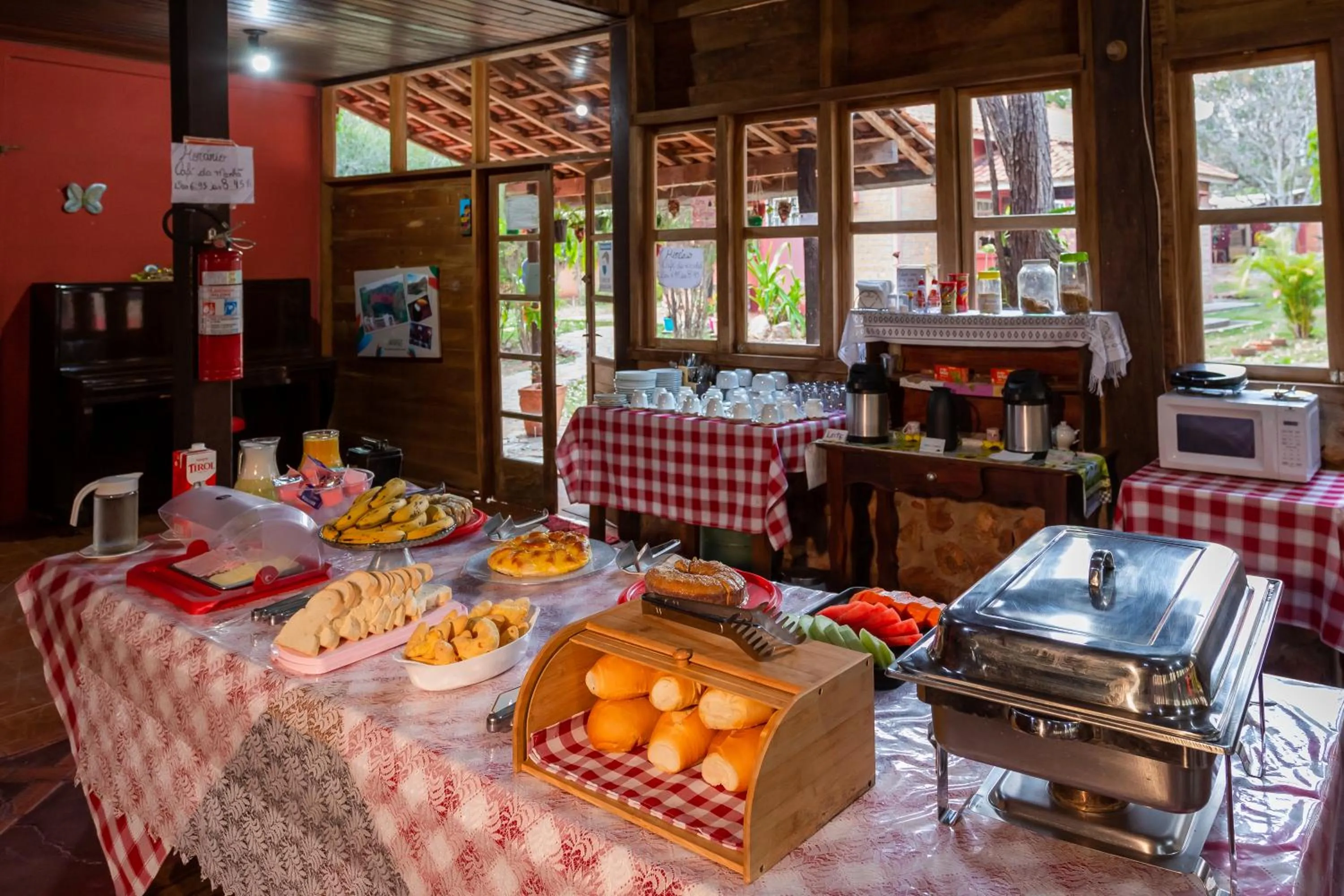 Breakfast in Pousada Chão de pedra