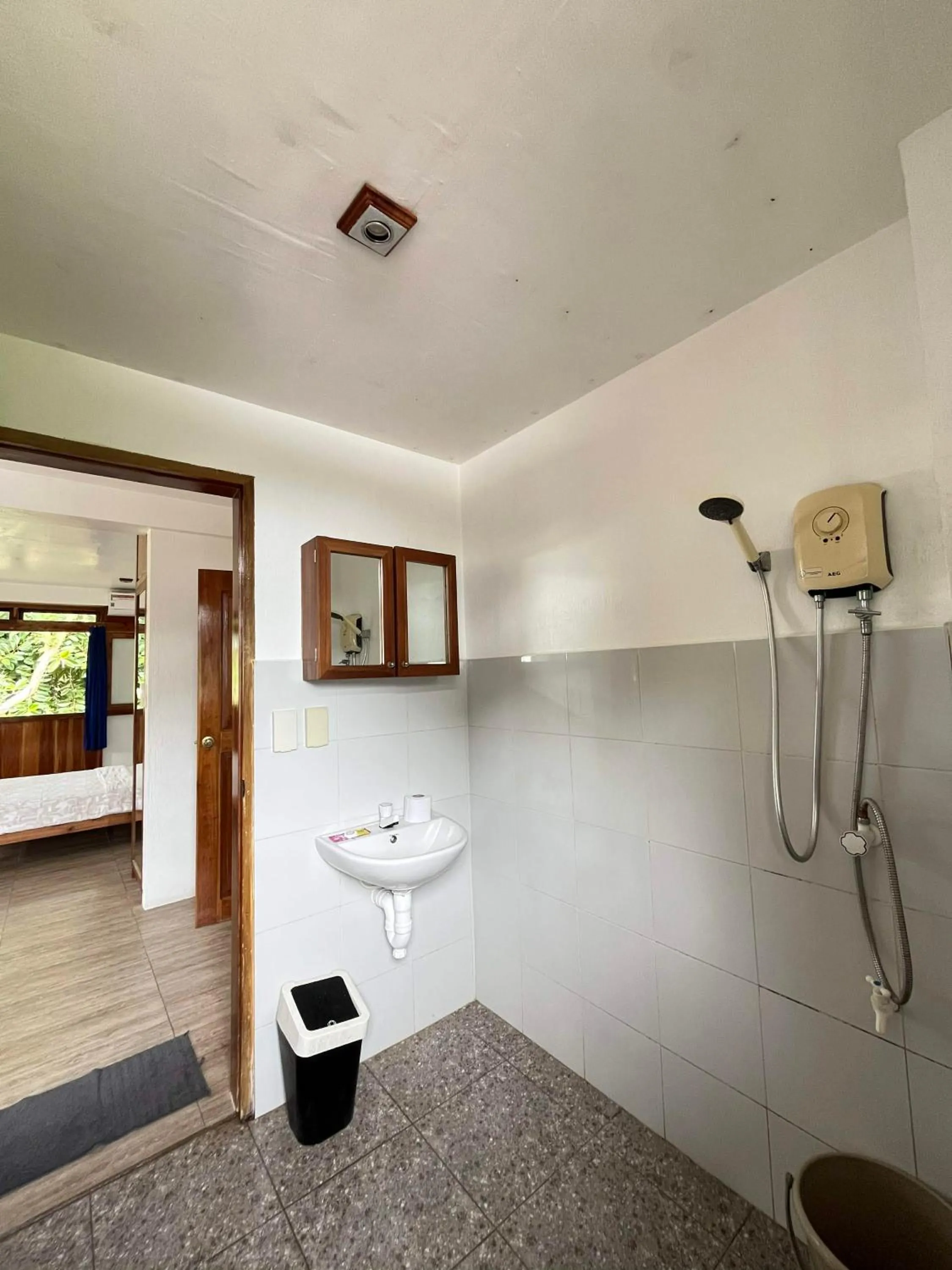 Standard Twin Room in Pahiluna Guesthouse