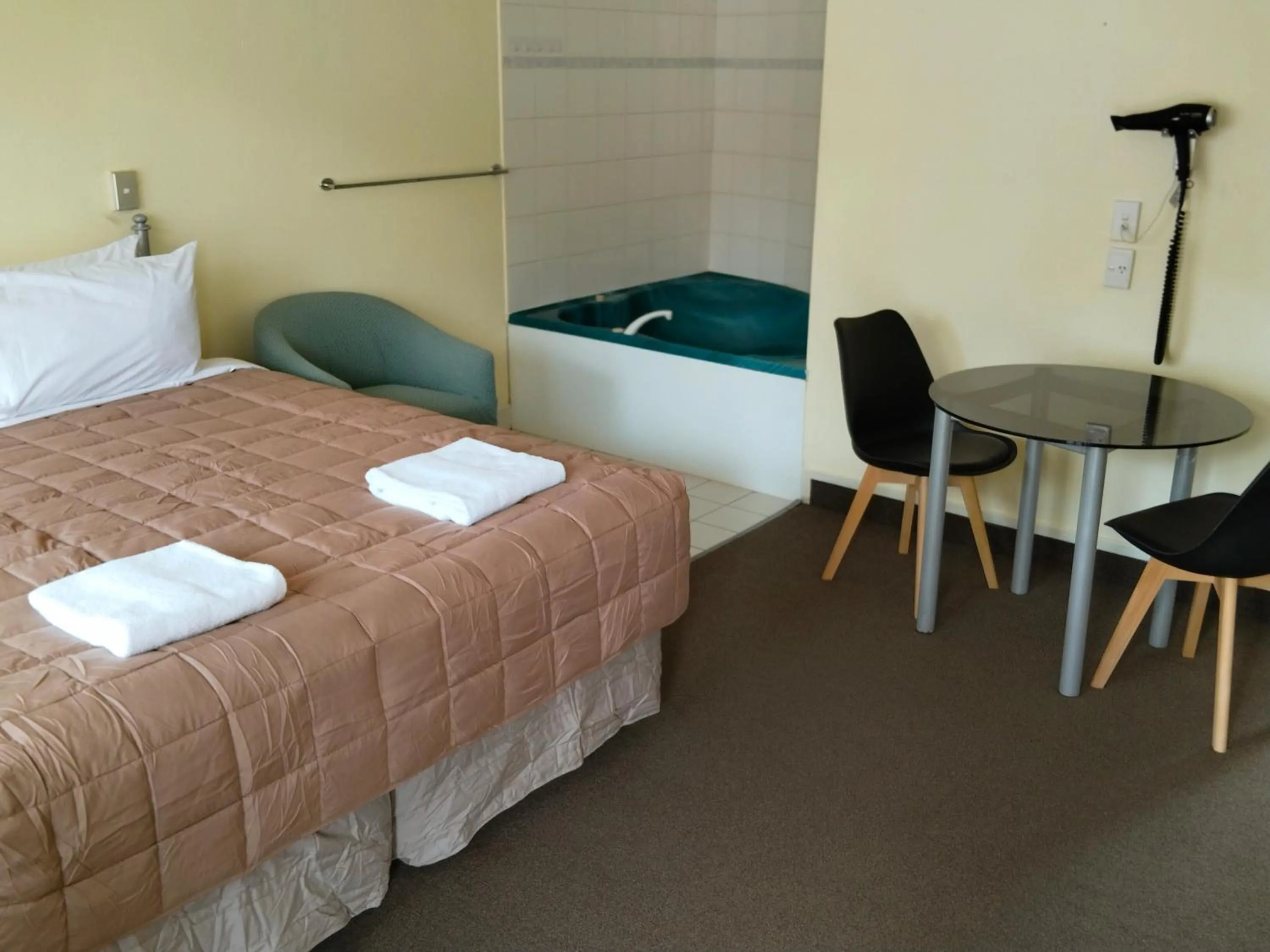 Geneva Motor Lodge