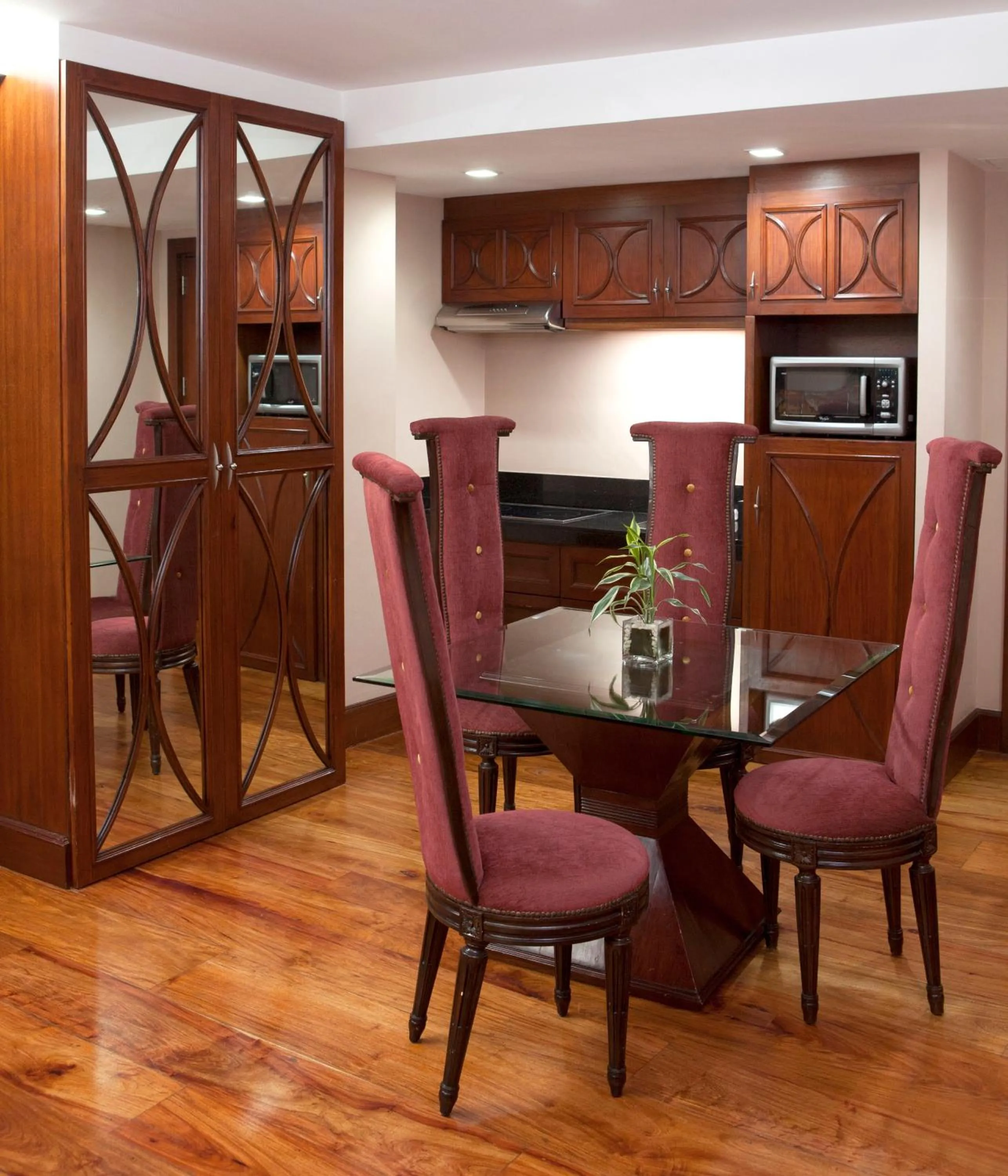 Kitchen or kitchenette in Hotel Celeste Makati