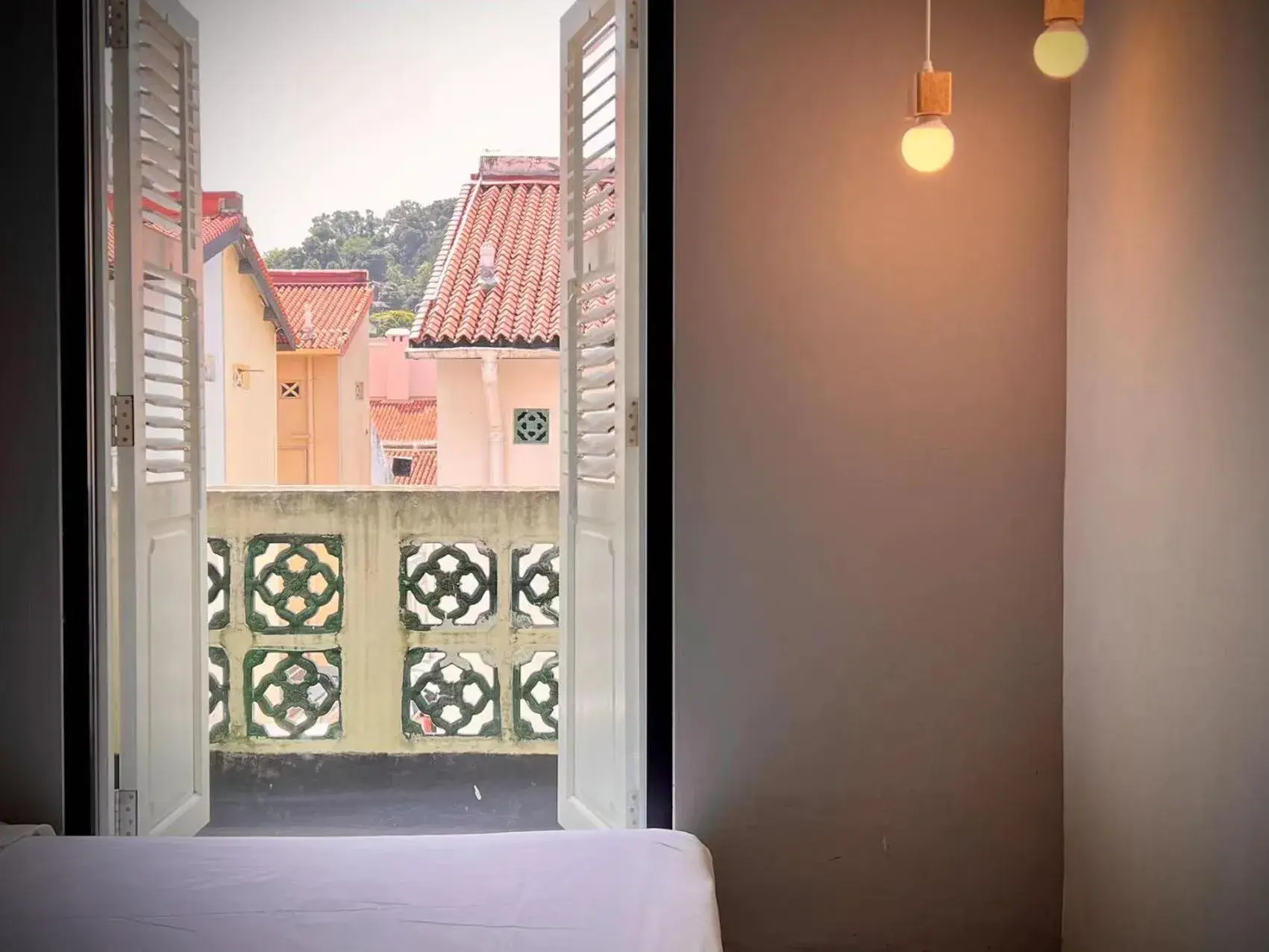 Bedroom in Rest Chinatown Hotel Bedroom in Rest Chinatown Hotel