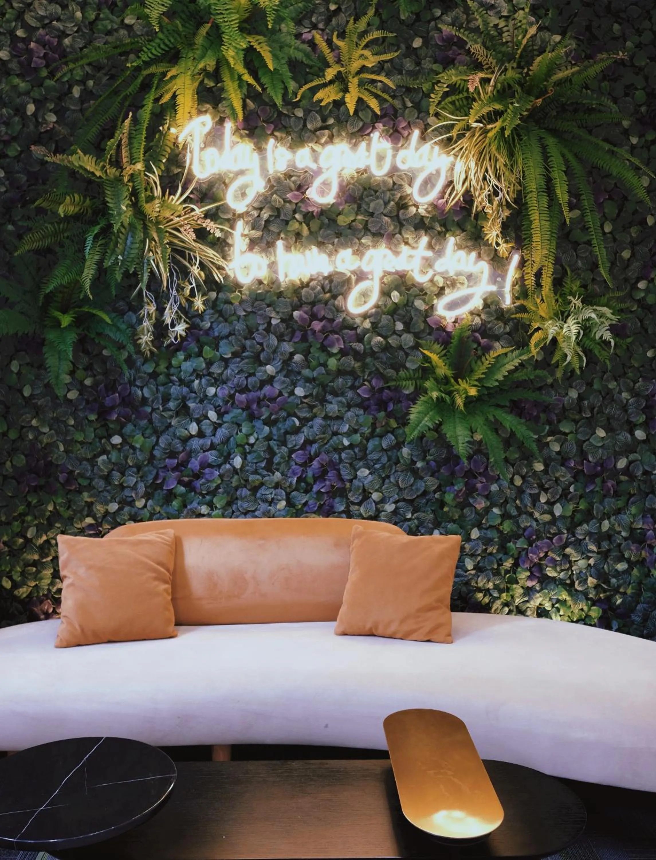 Lobby or reception in Rest Chinatown Hotel