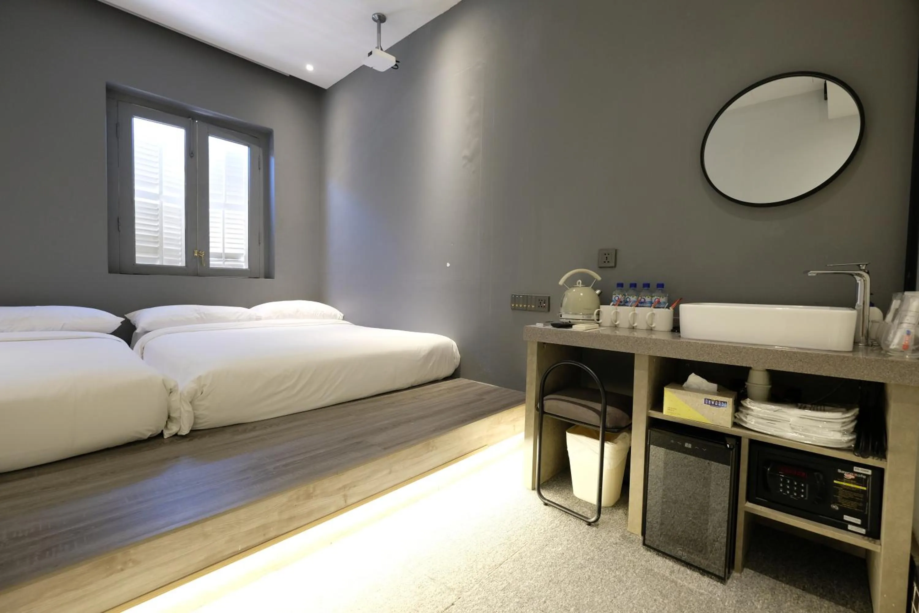 Bed in Hotel 1888 Collection