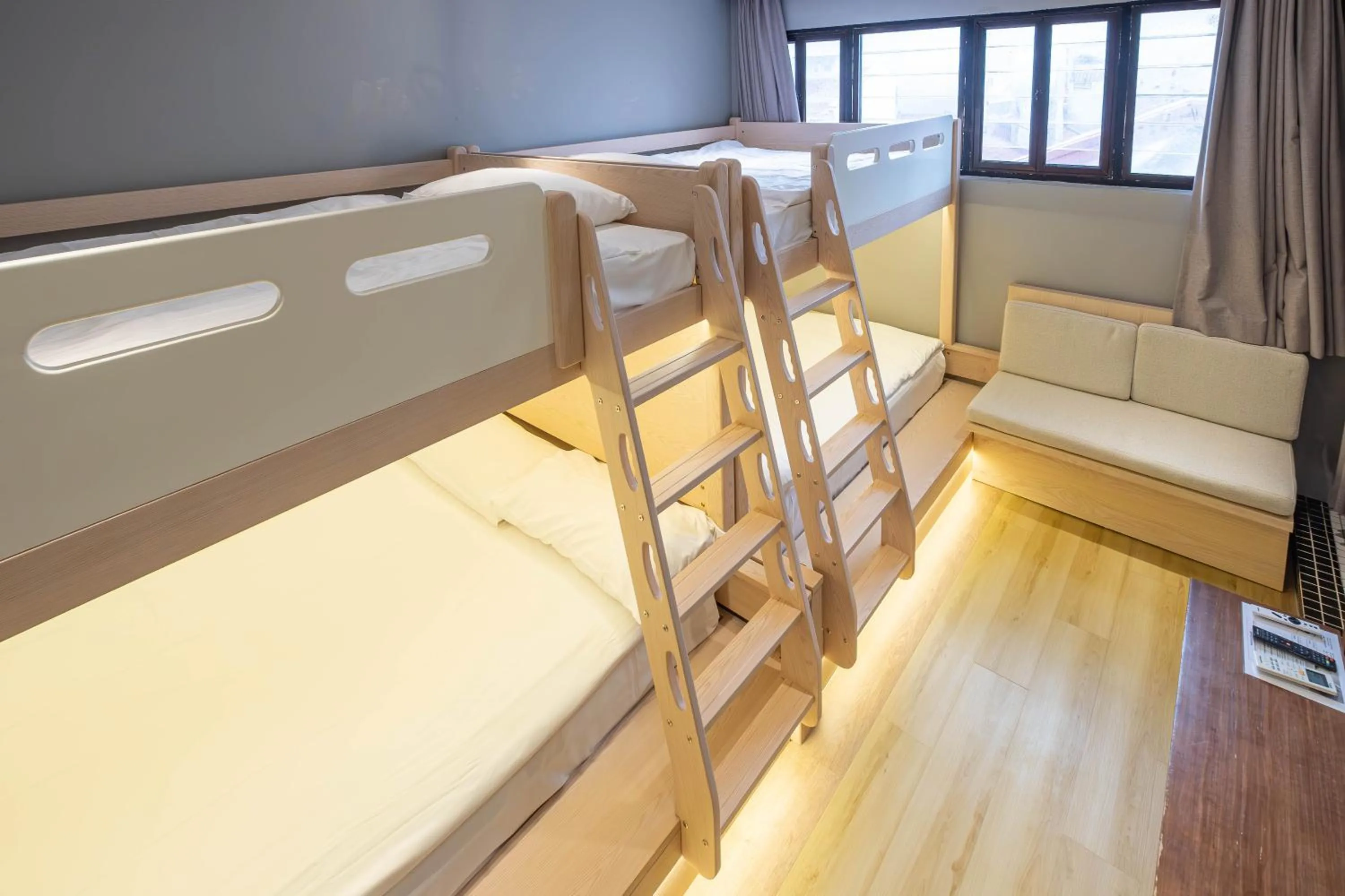 Bed in Rest Chinatown Hotel