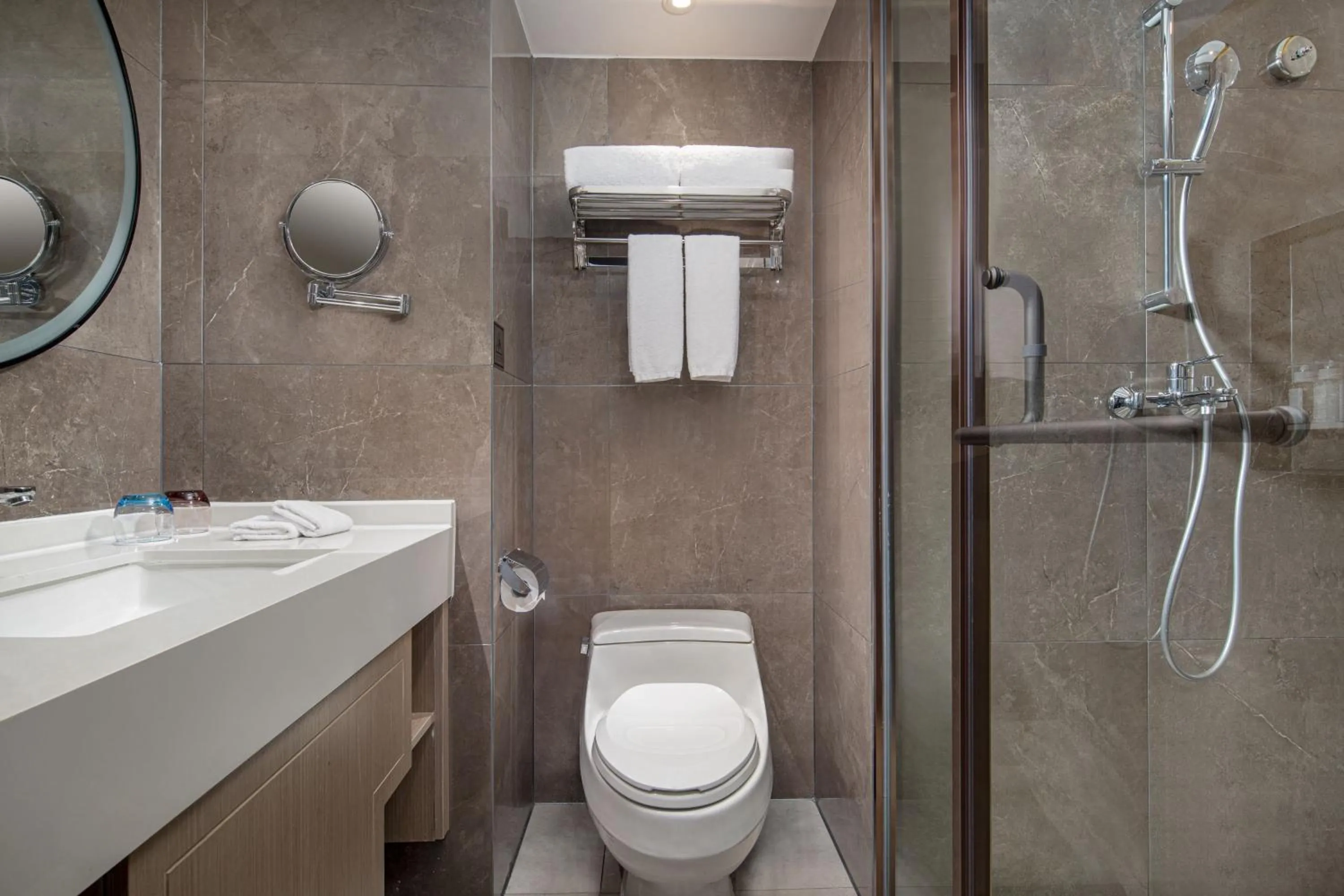 Bathroom in Holiday Inn Chengdu Century City West, an IHG Hotel