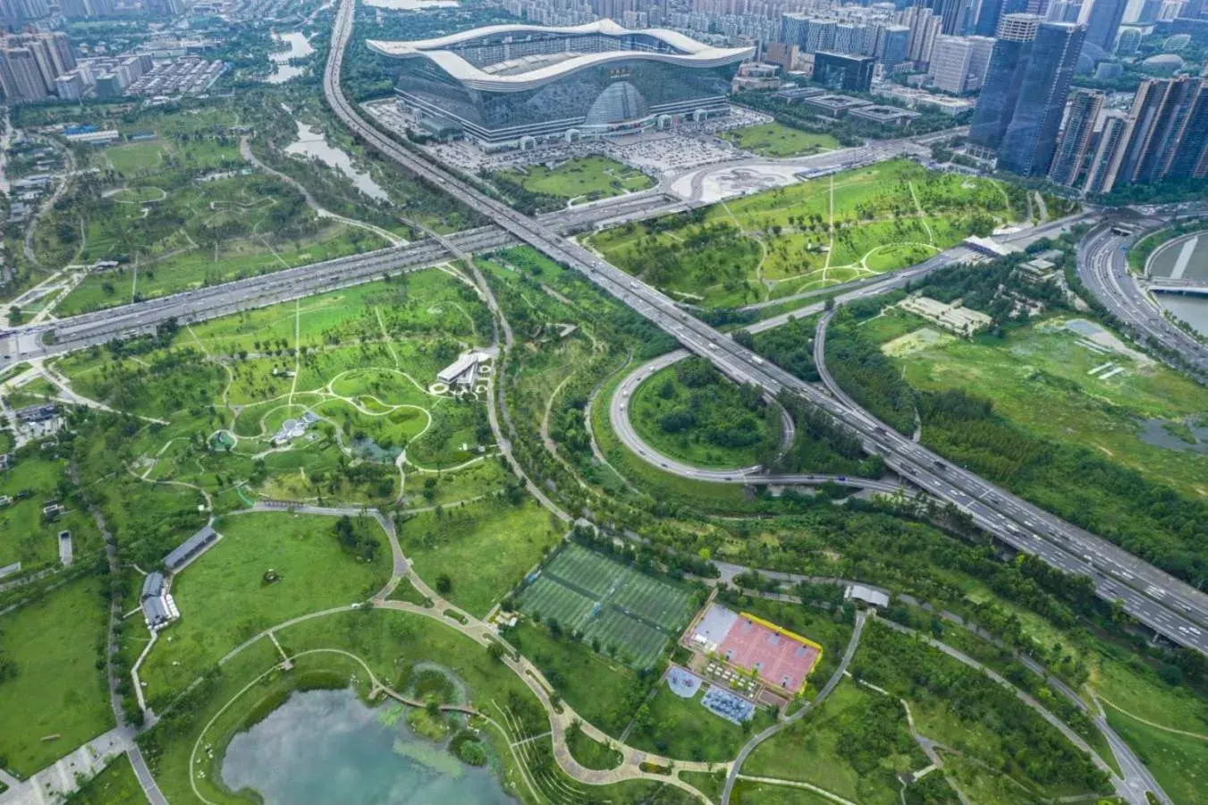 City view in Holiday Inn Chengdu Century City-WestTower City view in Holiday Inn Chengdu Century City-WestTower