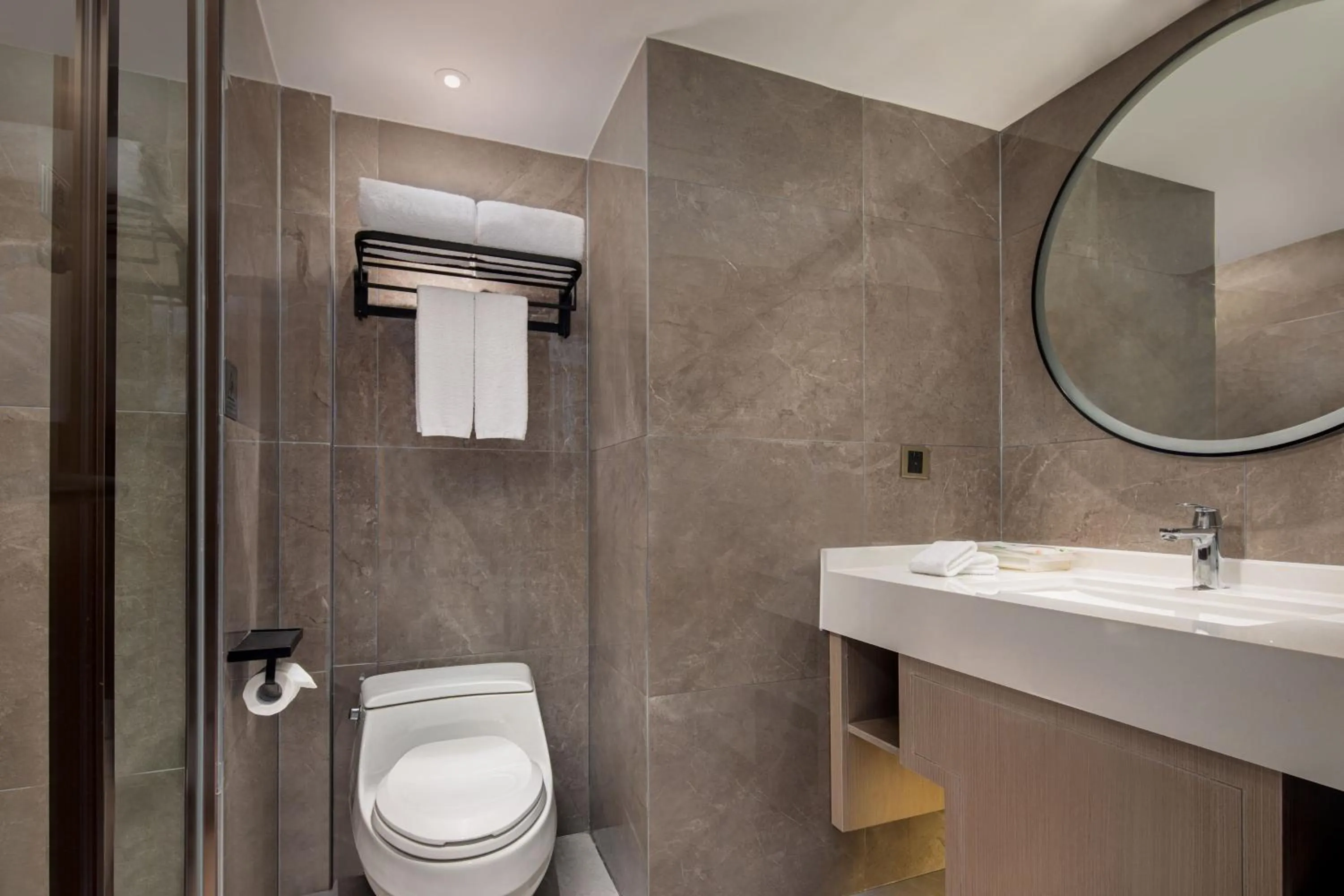 Bathroom in Holiday Inn Chengdu Century City West, an IHG Hotel