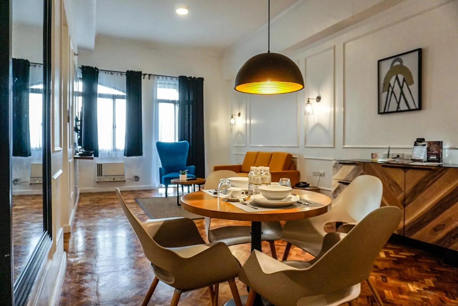 Dining area in Parque España Residence Hotel