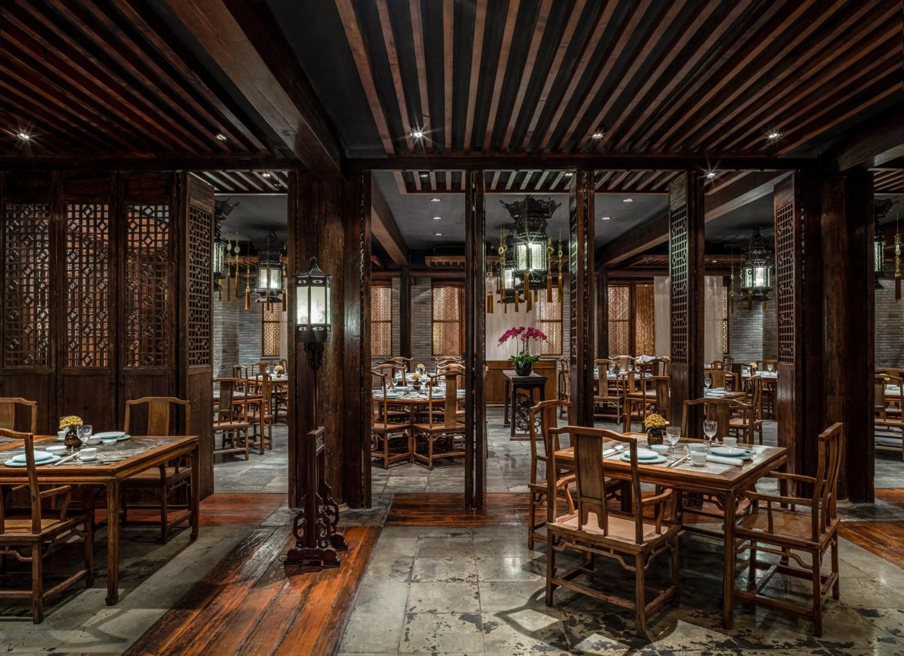 Restaurant/places to eat in The Peninsula Beijing