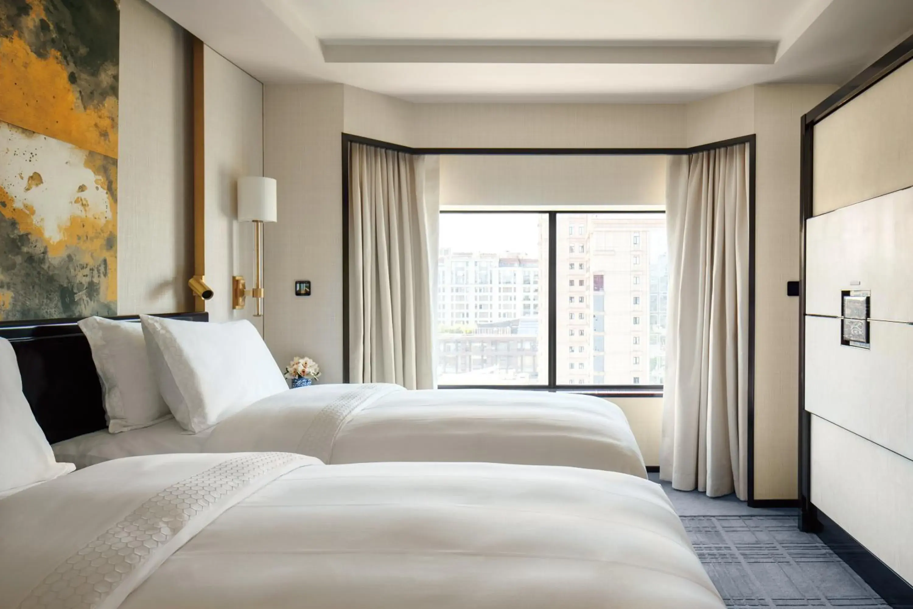 Premier Twin Suite in The Peninsula Beijing Premier Twin Suite in The Peninsula Beijing