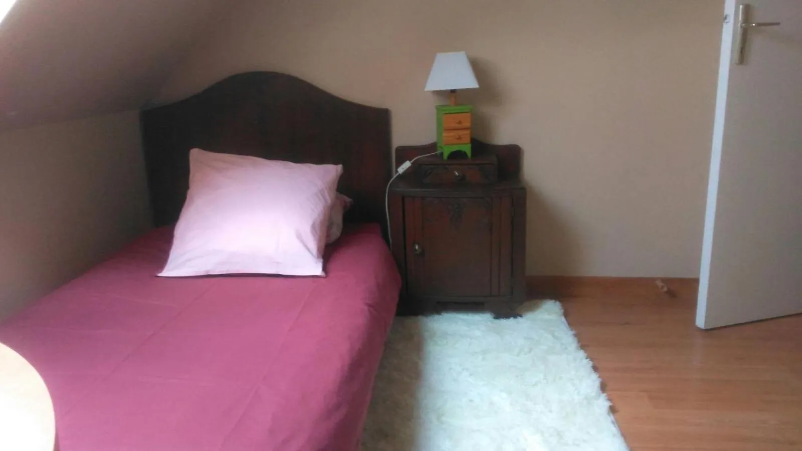 Photo of the whole room, Bed in Maison La Chapelle