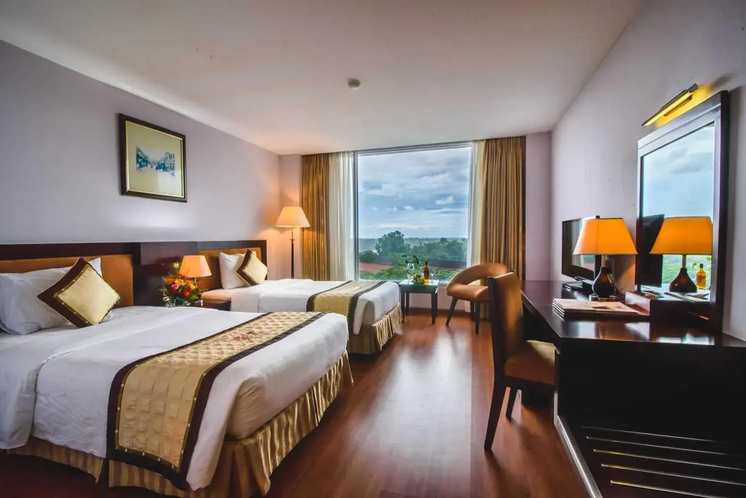 Bedroom, Bed in Mondial Hotel Hue Bedroom, Bed in Mondial Hotel Hue