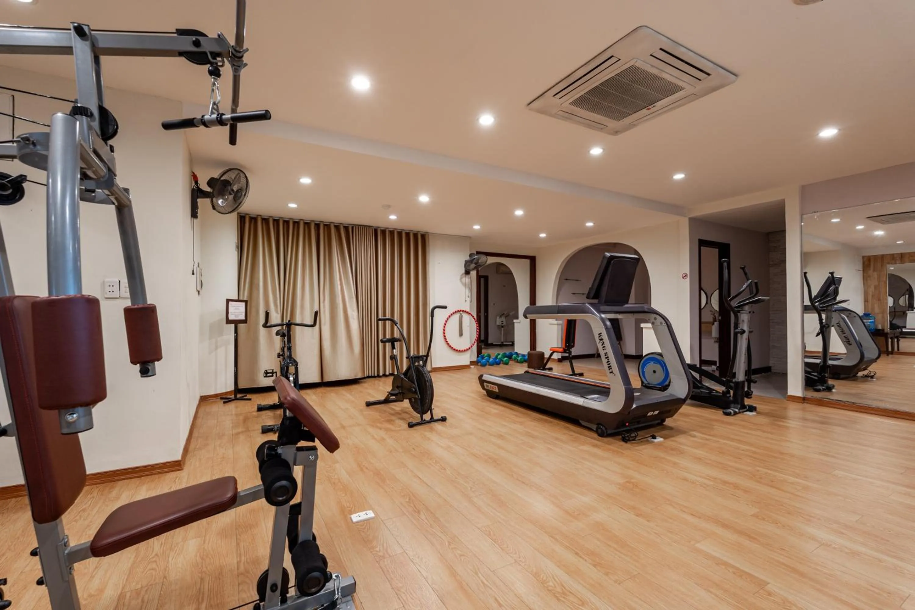 Fitness centre/facilities in Mondial Hotel Hue