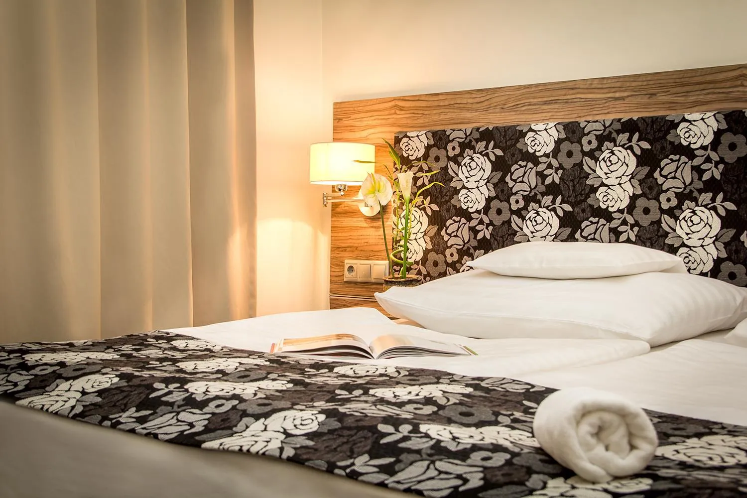 Bed in Bodrogi Kúria Wellness Hotel