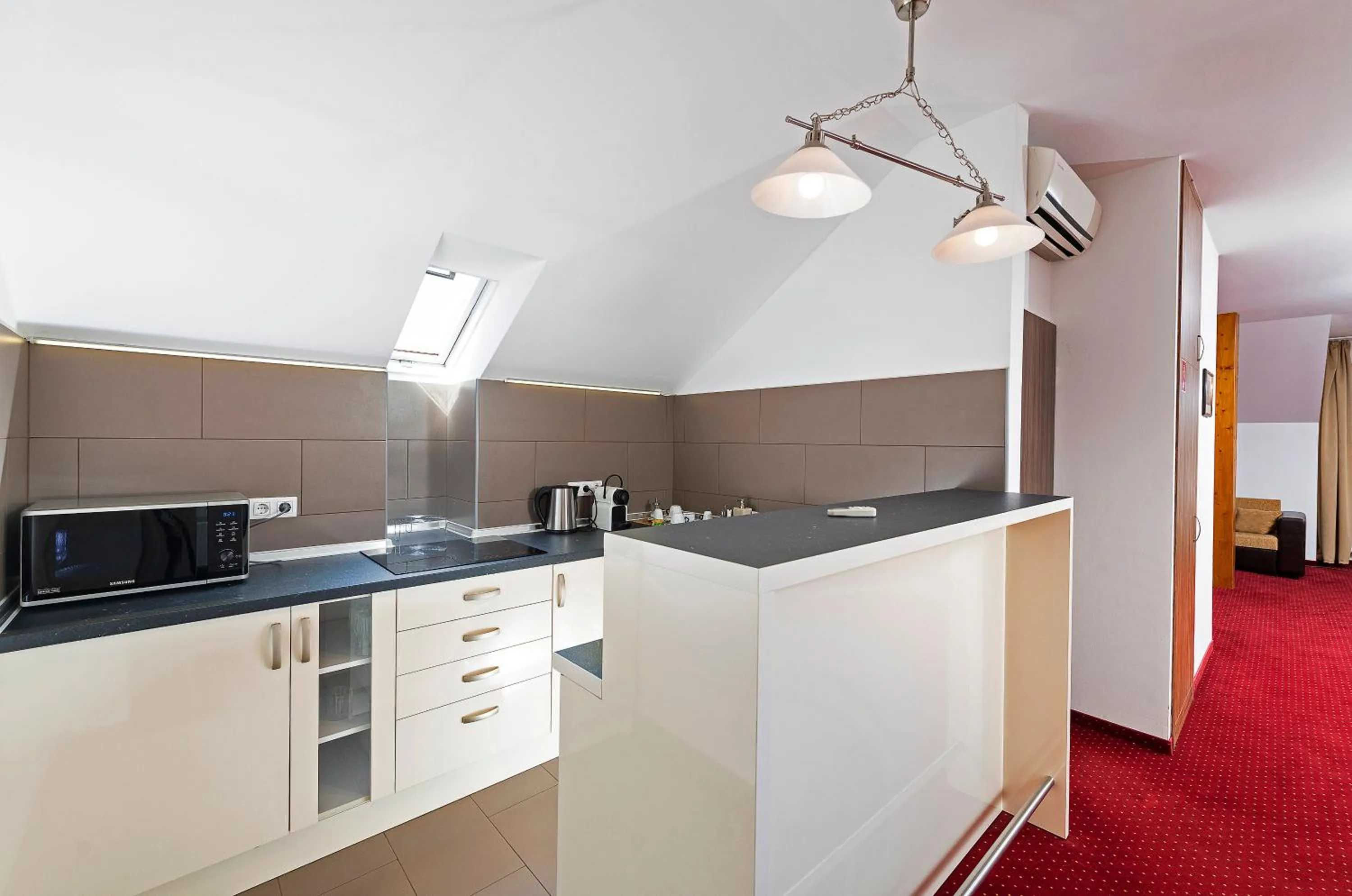 Kitchen or kitchenette in Bodrogi Kúria Wellness Hotel