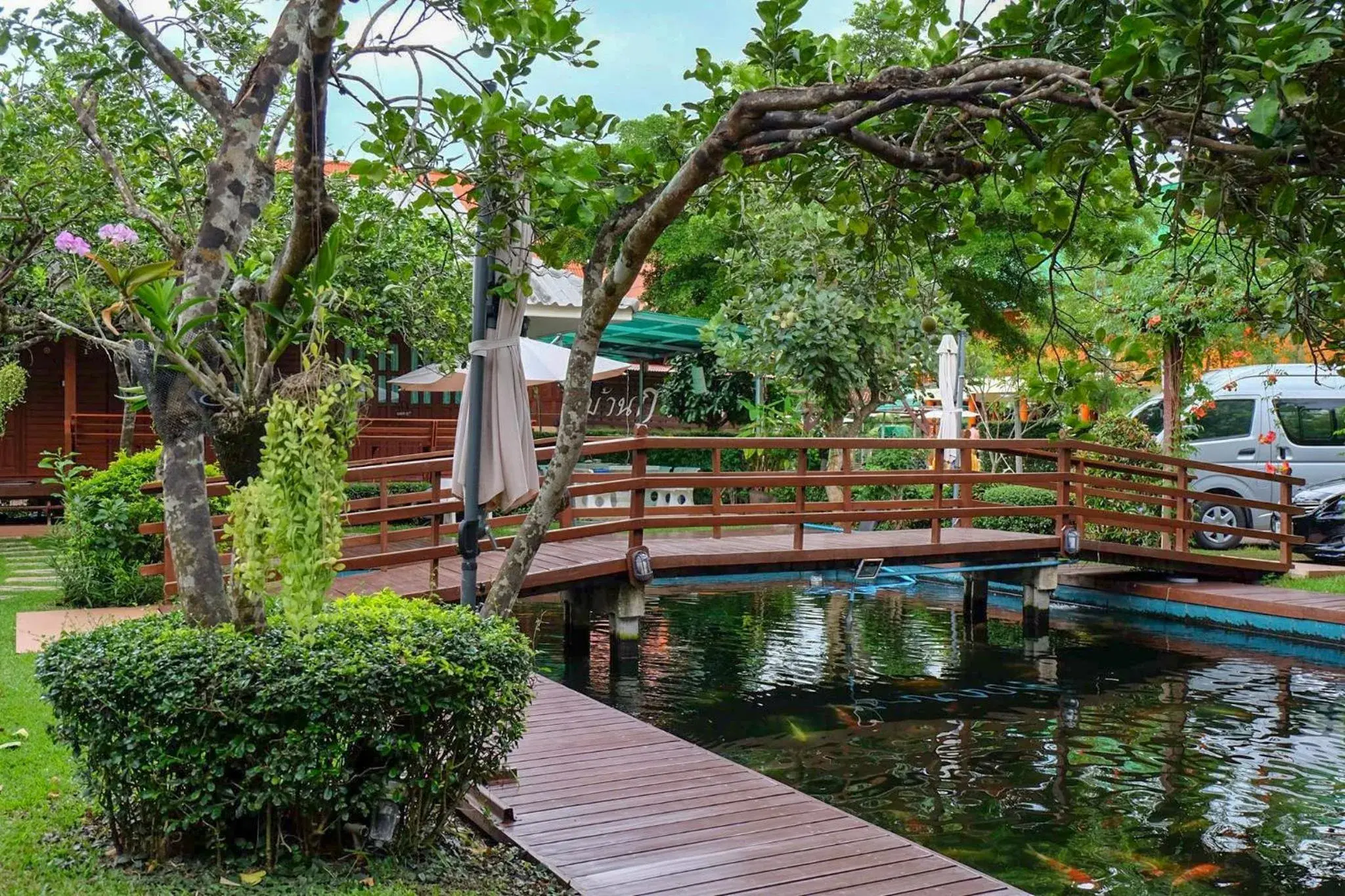 Property building in บ้านกรนรา Baan Kornnara Property building in บ้านกรนรา Baan Kornnara