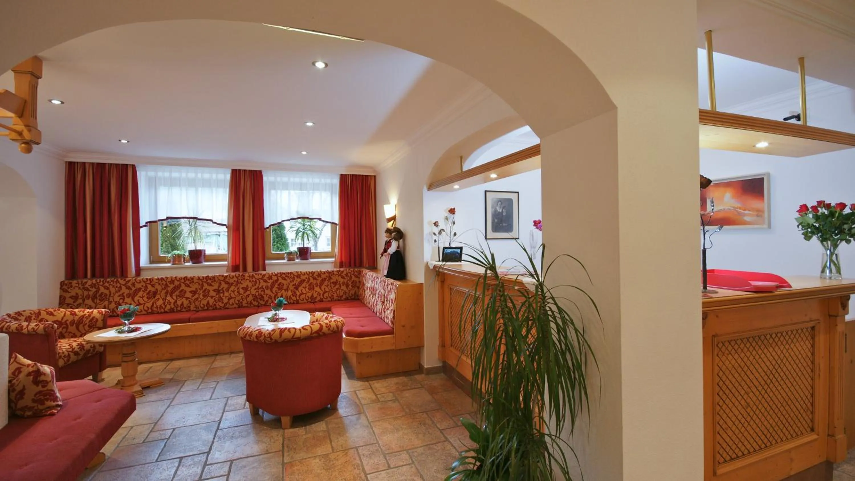 Lobby or reception in Hotel-Garni Weidacherhof