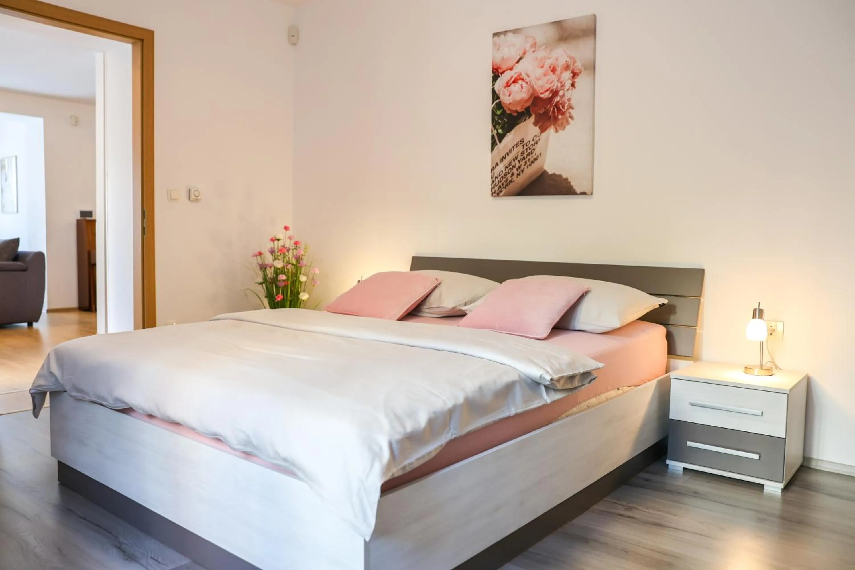 Bed in Apartment Piano