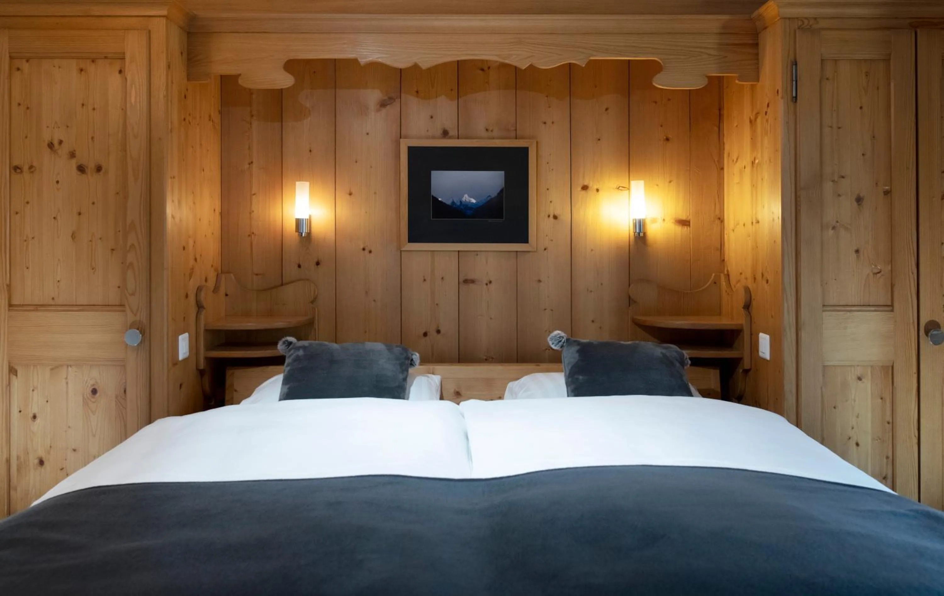 Bed in Hotel le Beausite