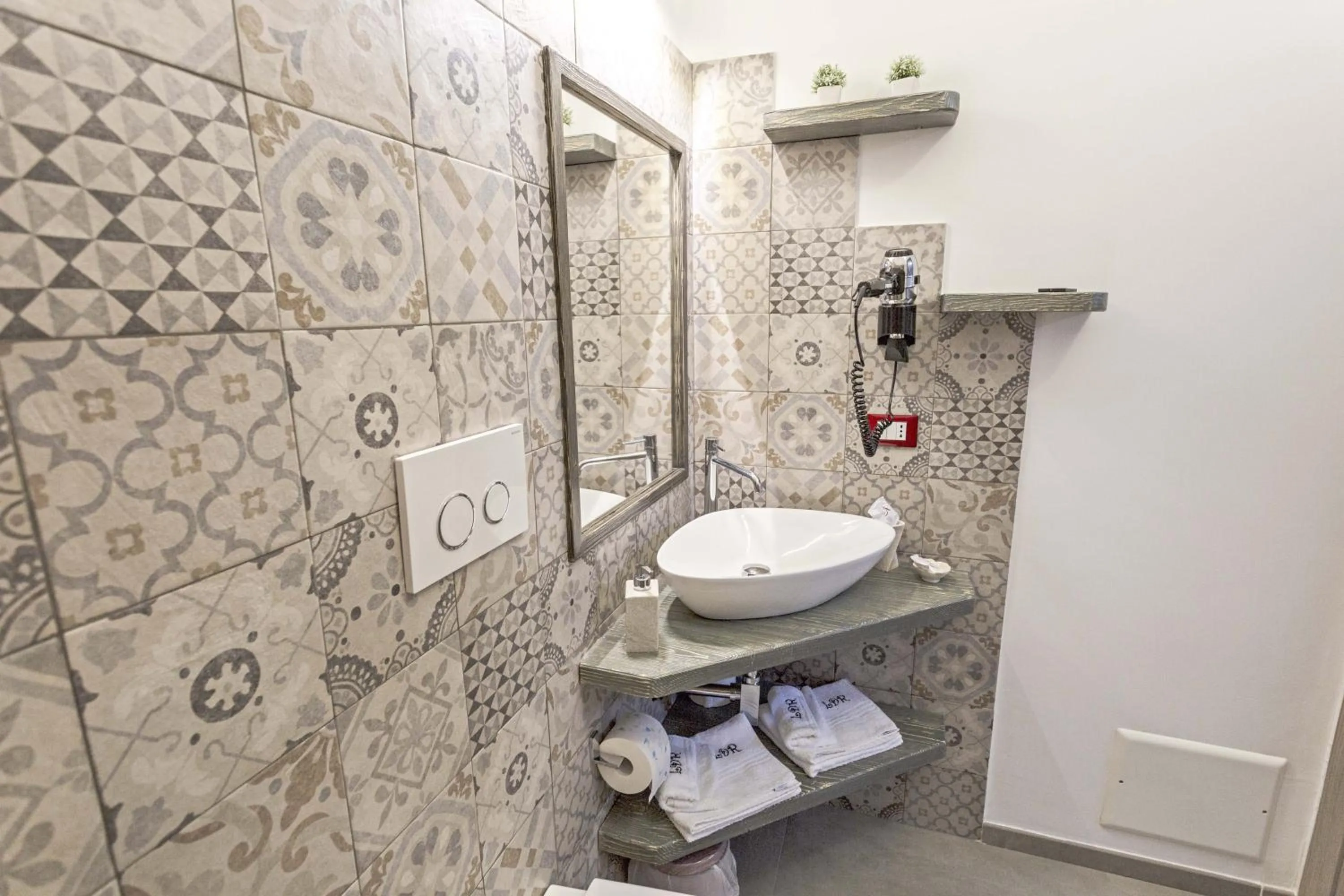 Bathroom in La Loggia dei Raynò