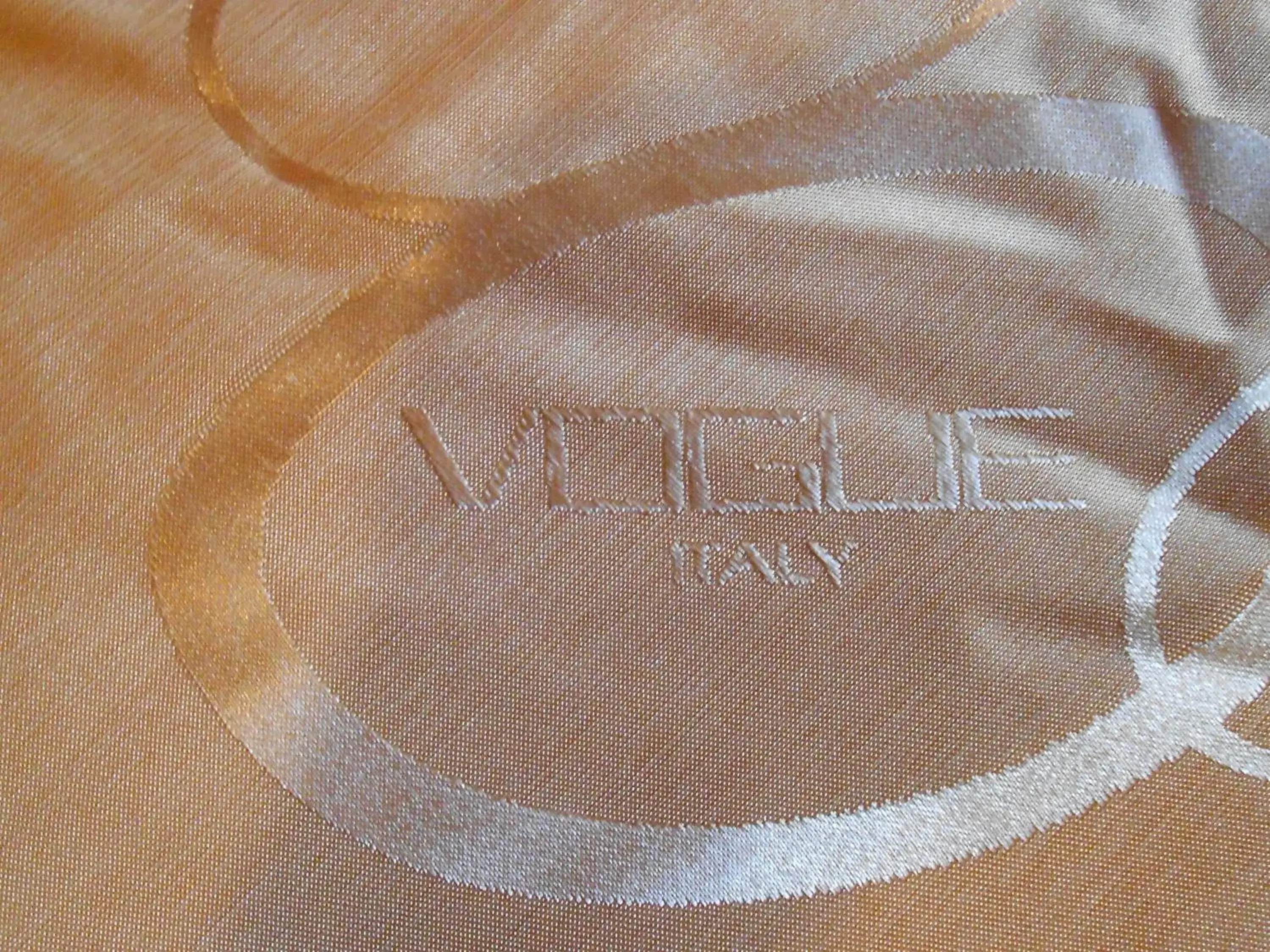 Bed in Hotel Aline Bed in Hotel Aline