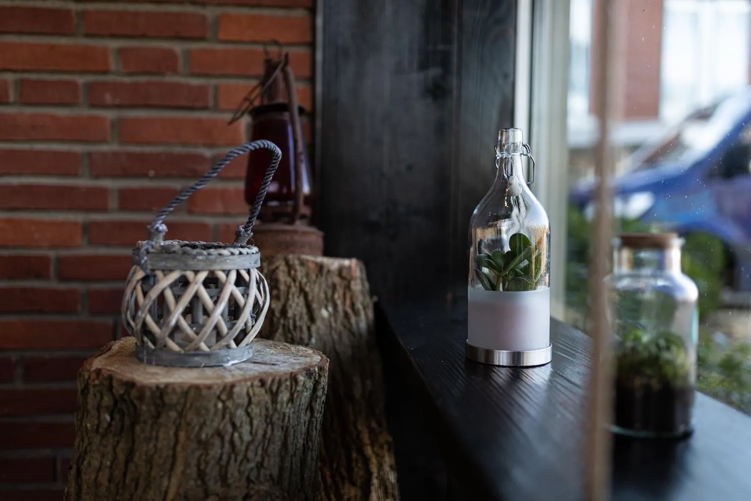 Restaurant/places to eat in TIDE Hotel