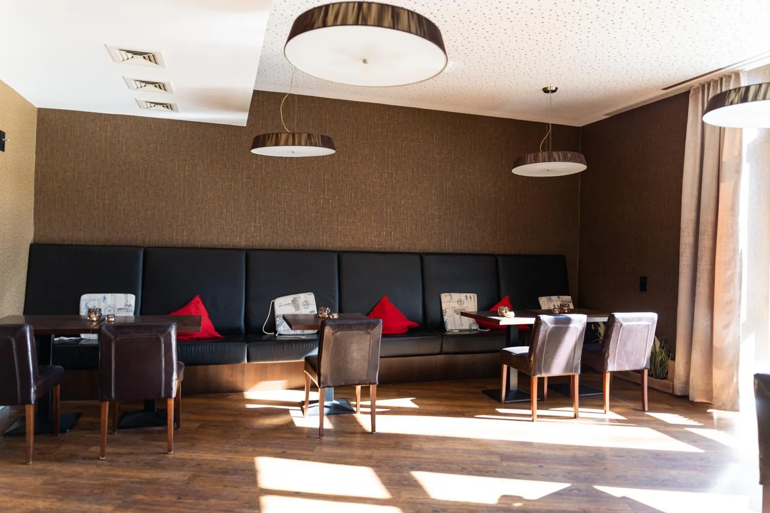 Lounge or bar in TIDE Hotel