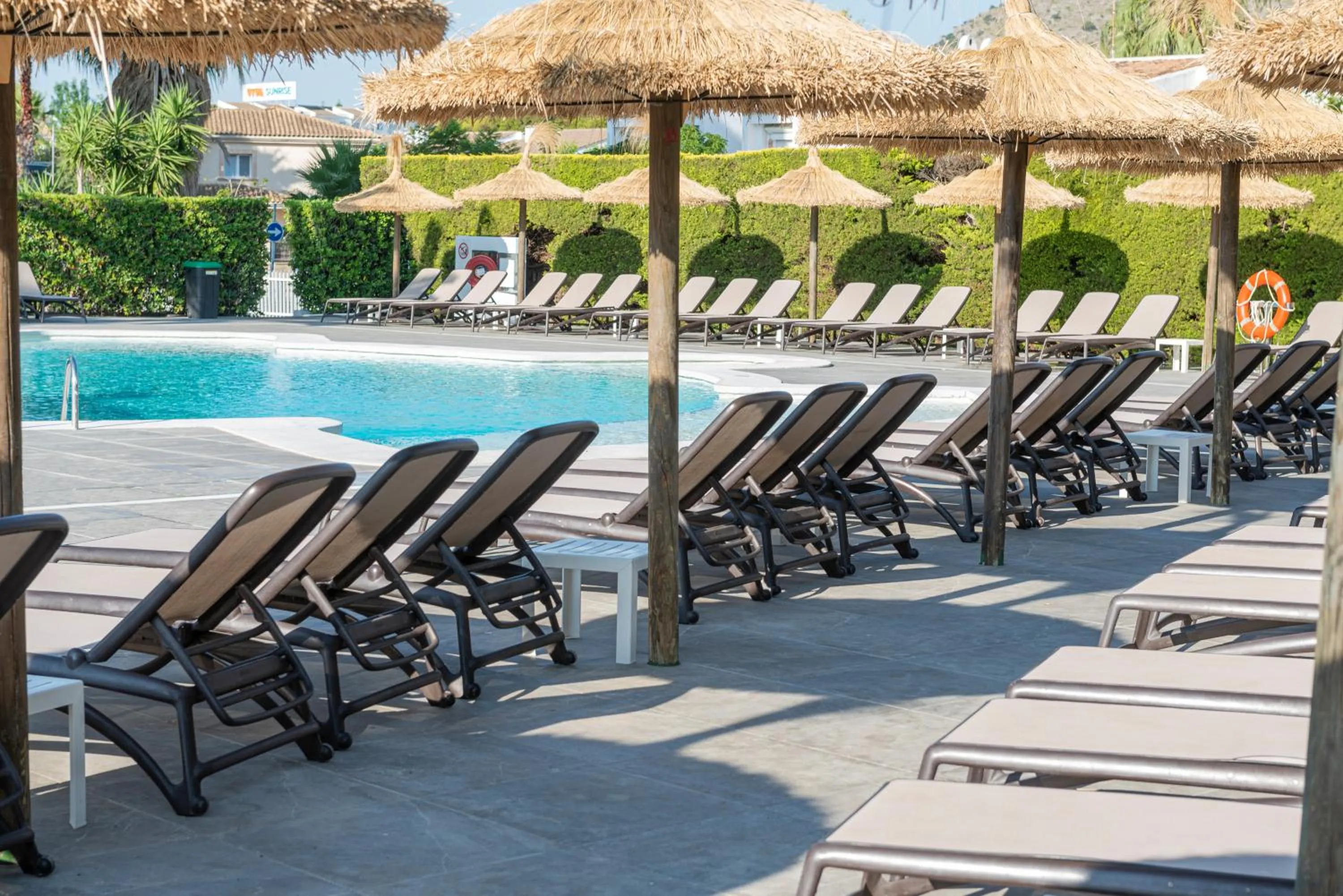 Swimming pool in Alcudia Beach Apartments