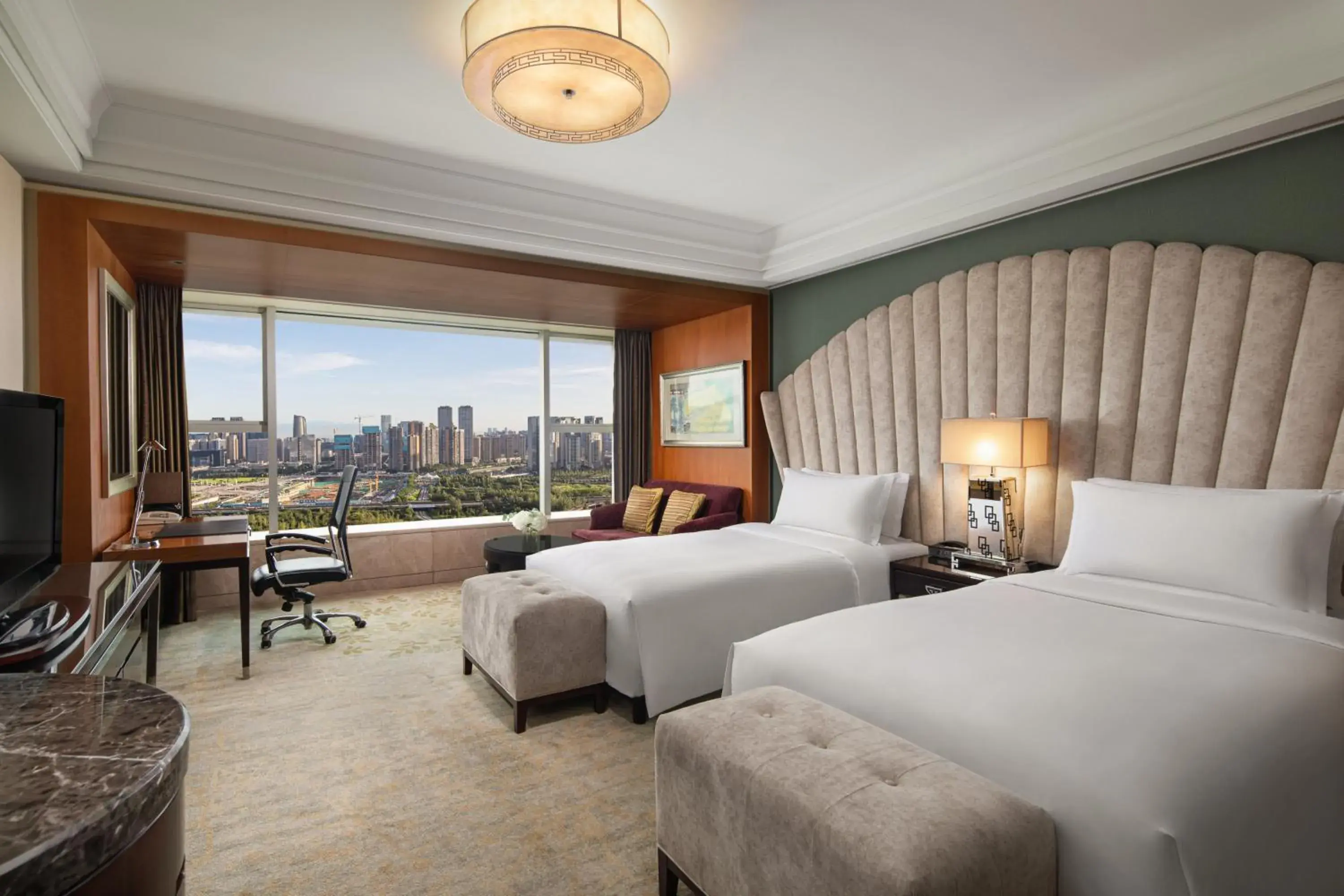 City view, Bed in InterContinental Century City Chengdu City view, Bed in InterContinental Century City Chengdu