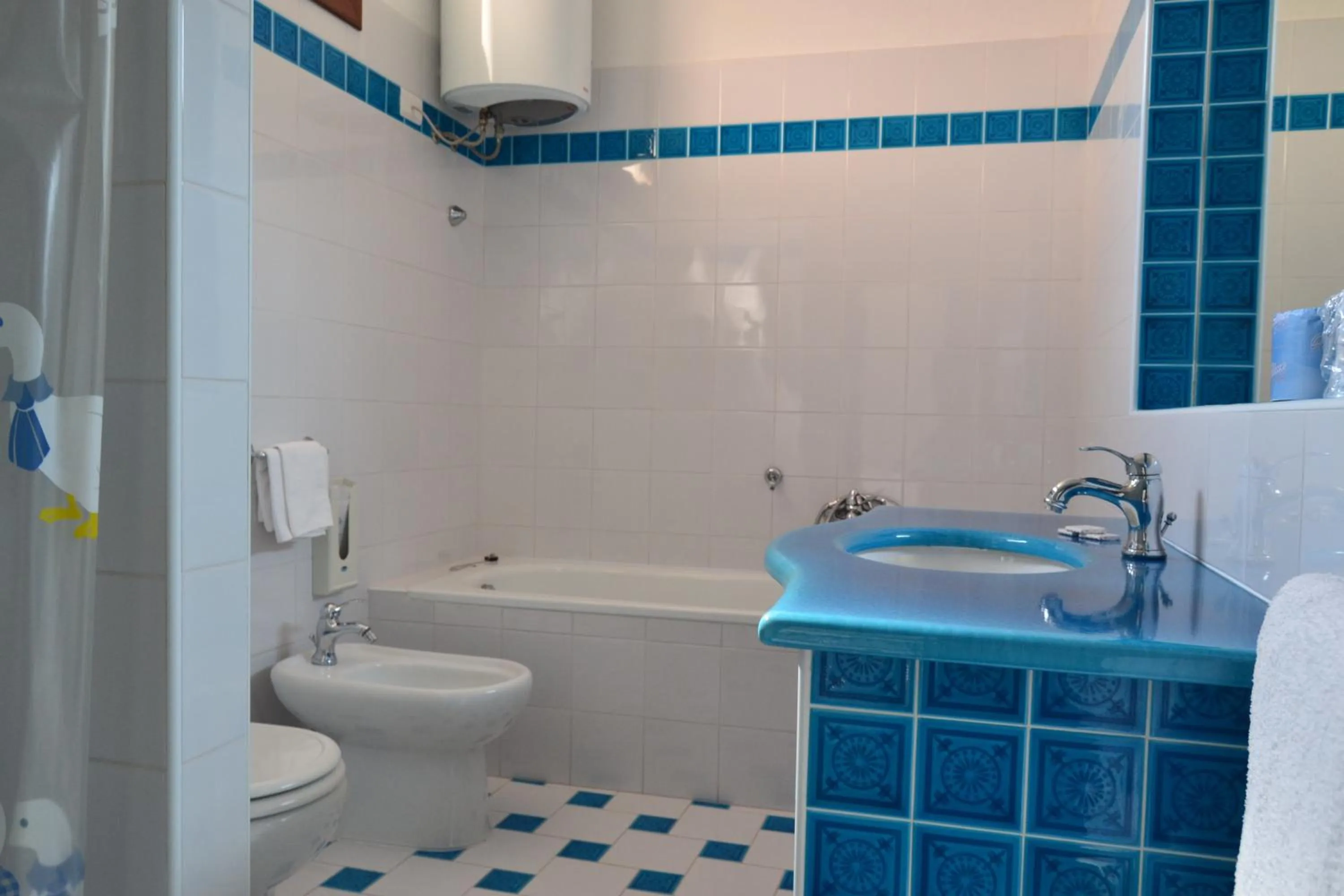 Bathroom in Hotel La Lampara