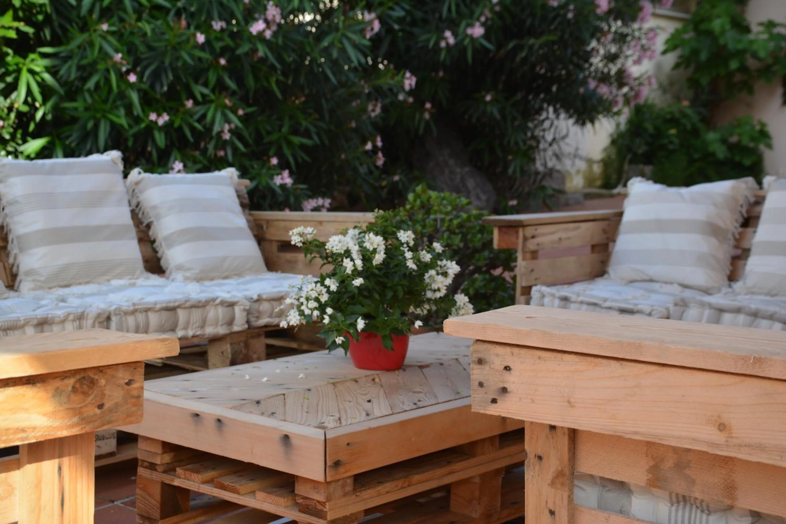 Decorative detail in Hotel La Lampara